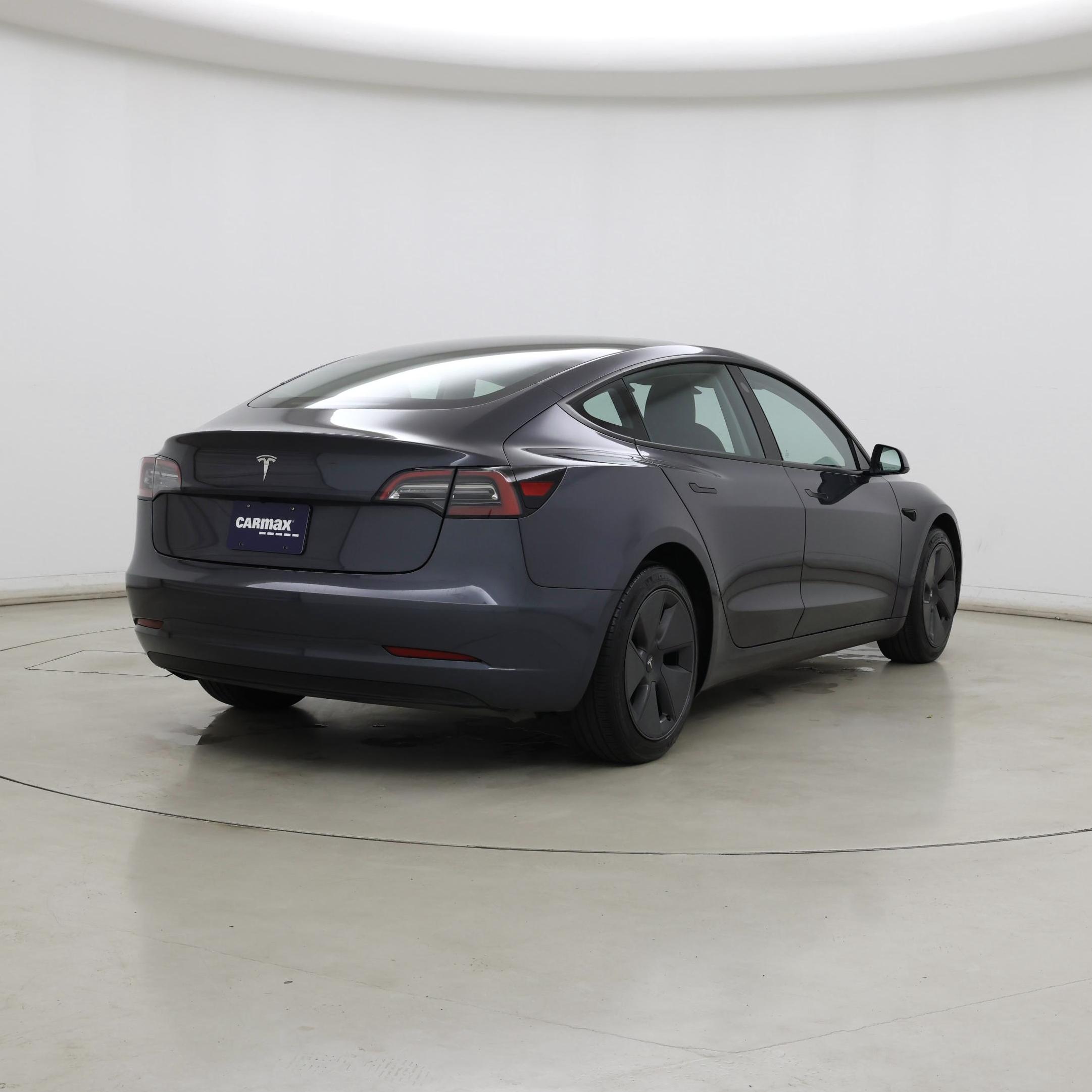 Thumbnail: 2023 Tesla Model 3 - 8