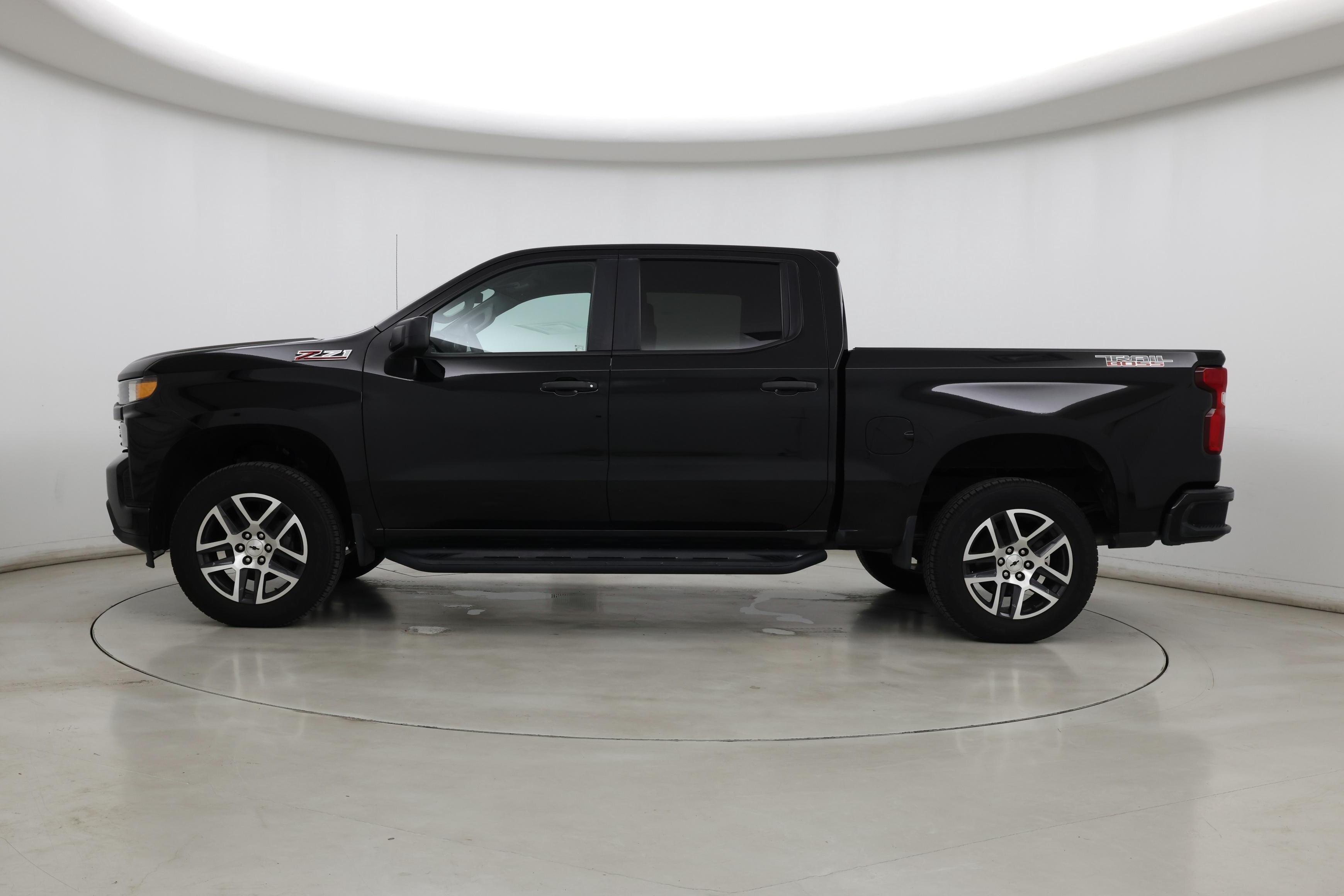 Thumbnail: 2020 Chevrolet Silverado 1500 - 3