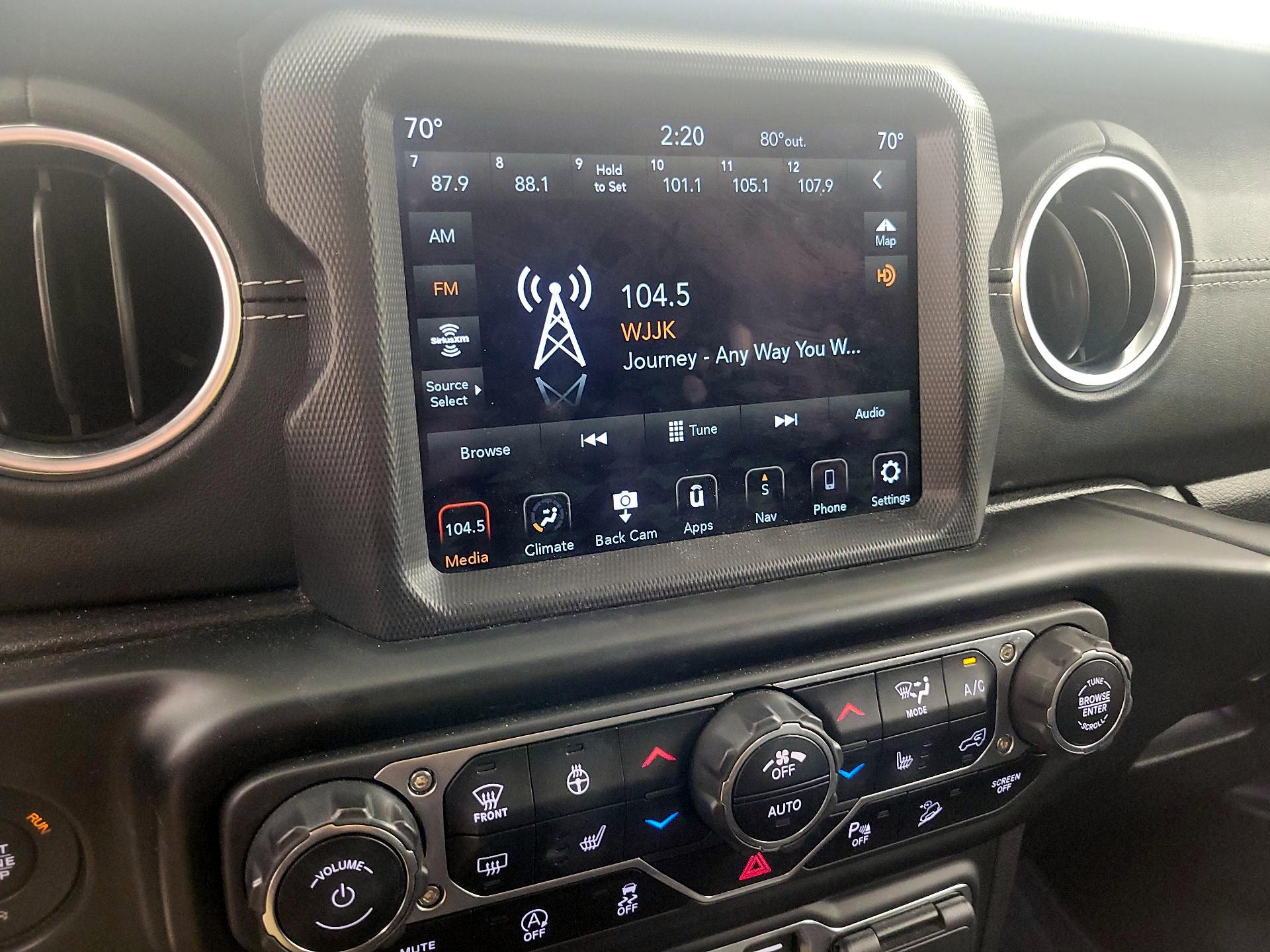 Thumbnail: 2020 Jeep Wrangler - 16