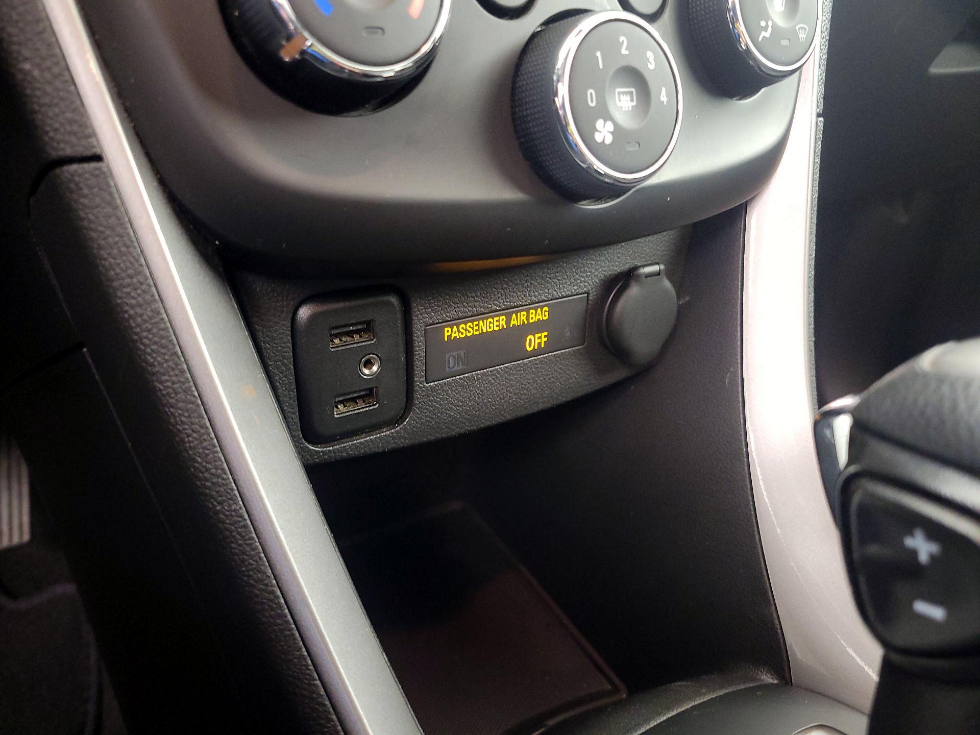 Thumbnail: 2022 Chevrolet Trax - 18
