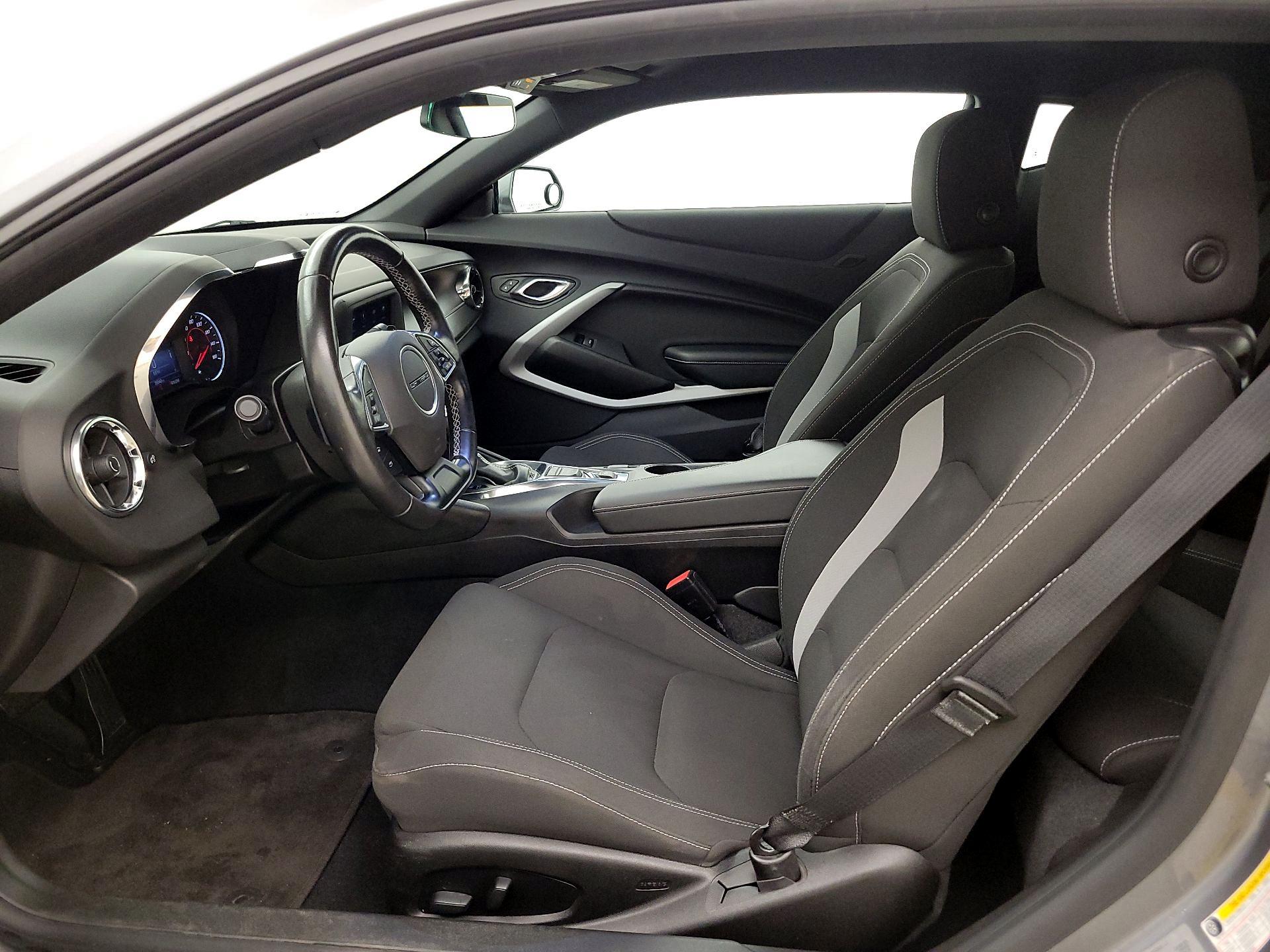 Thumbnail: 2019 Chevrolet Camaro - 11