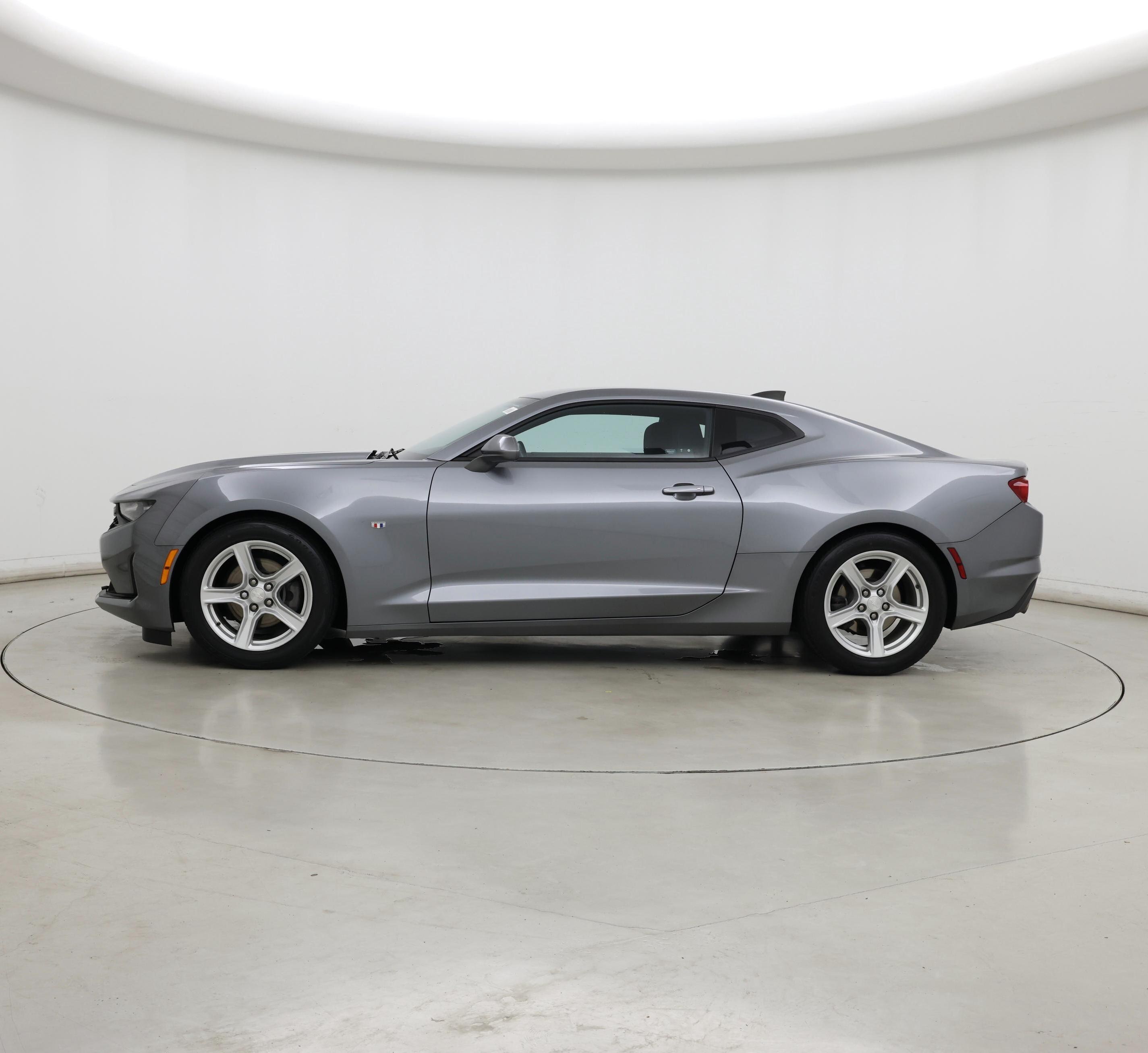Thumbnail: 2019 Chevrolet Camaro - 3