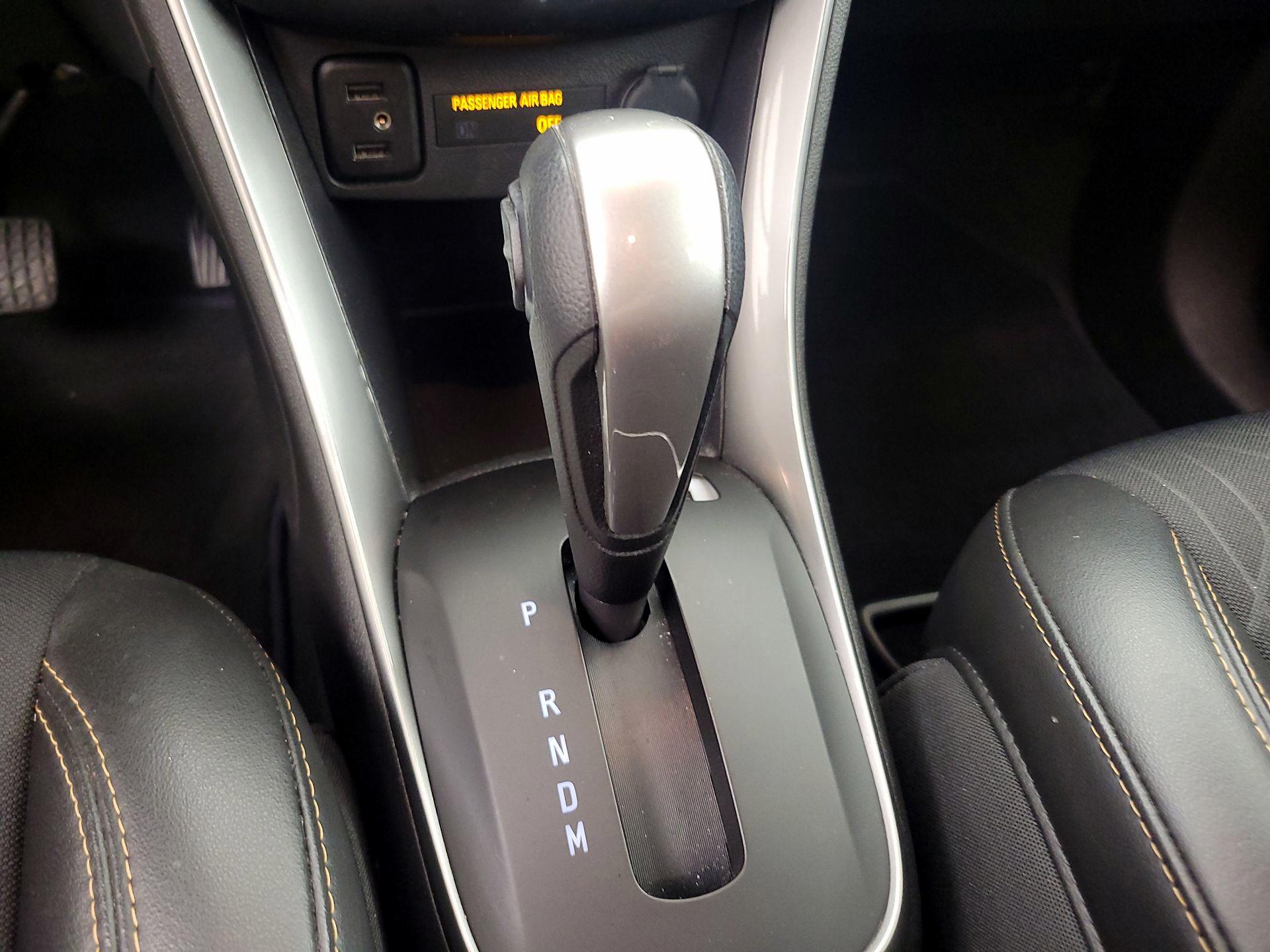 Thumbnail: 2020 Chevrolet Trax - 17