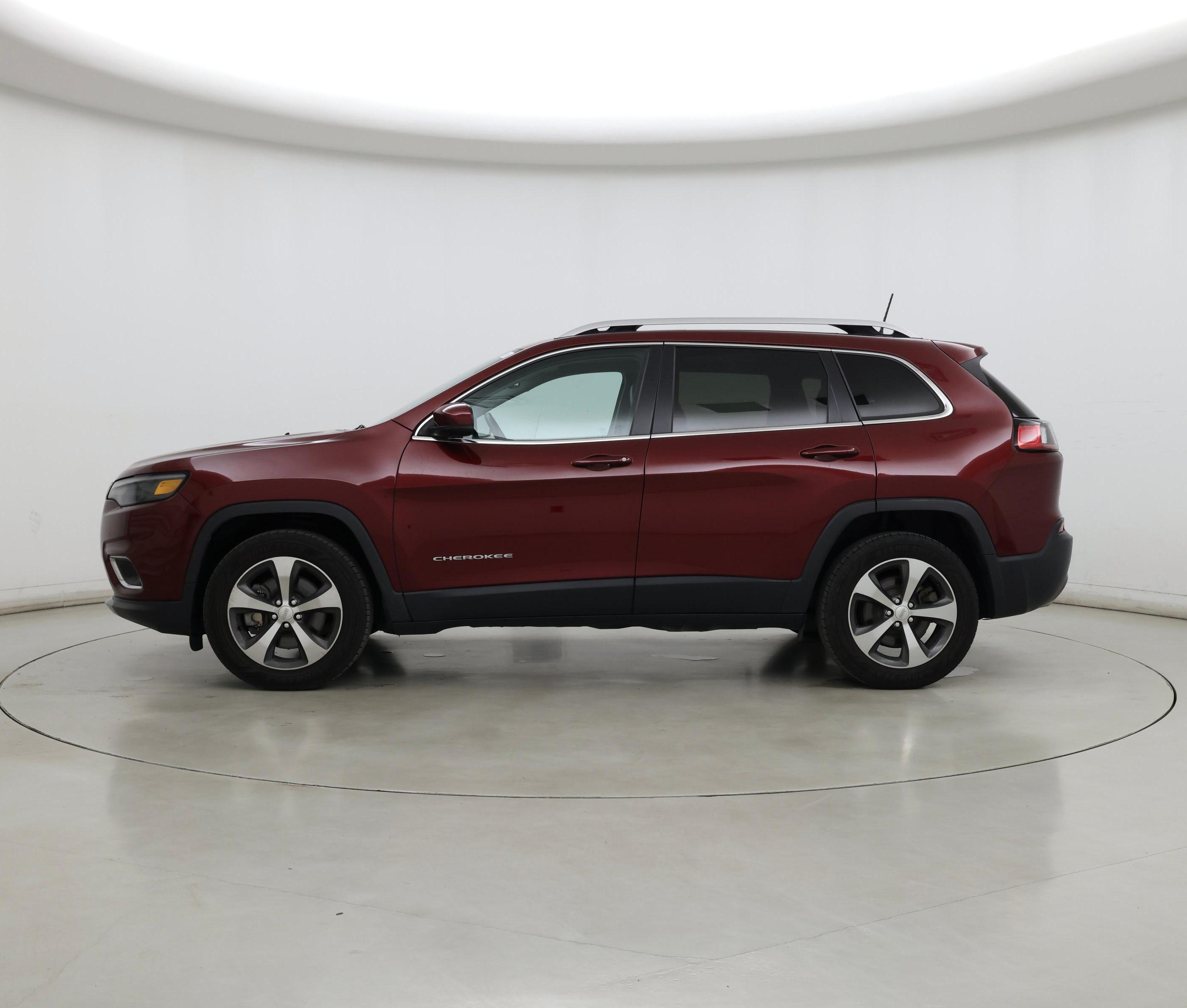Thumbnail: 2019 Jeep Cherokee - 3