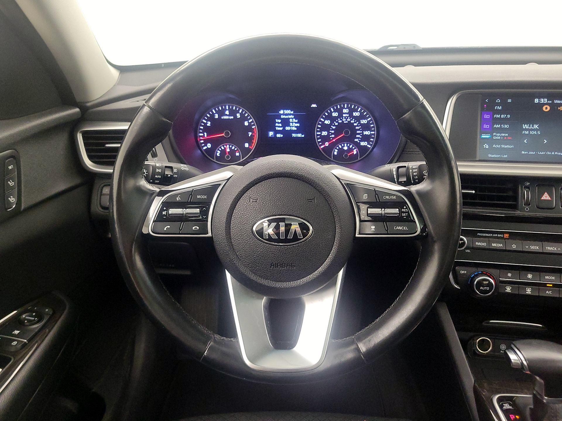 Thumbnail: 2020 Kia Optima - 10