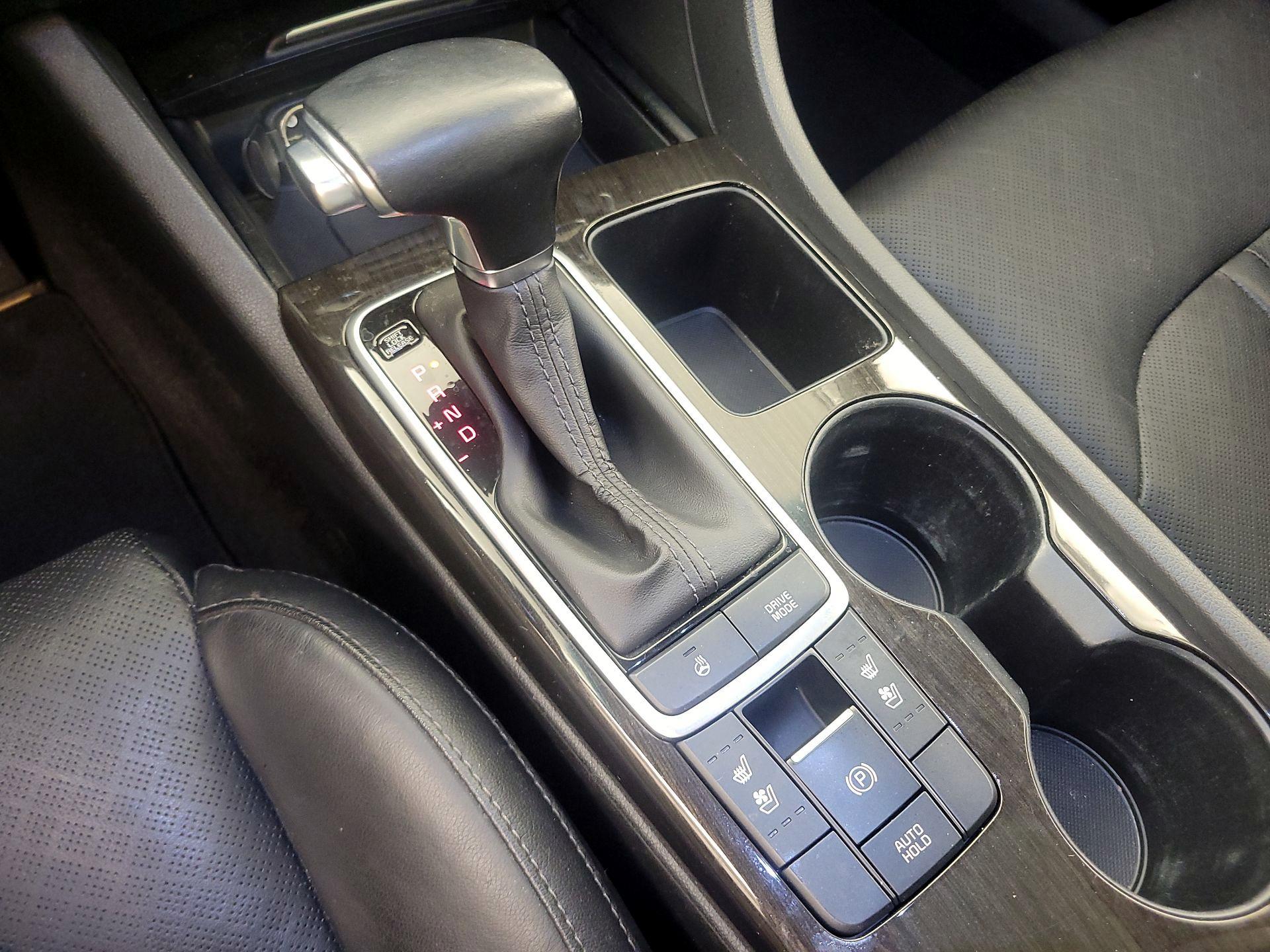 Thumbnail: 2020 Kia Optima - 18