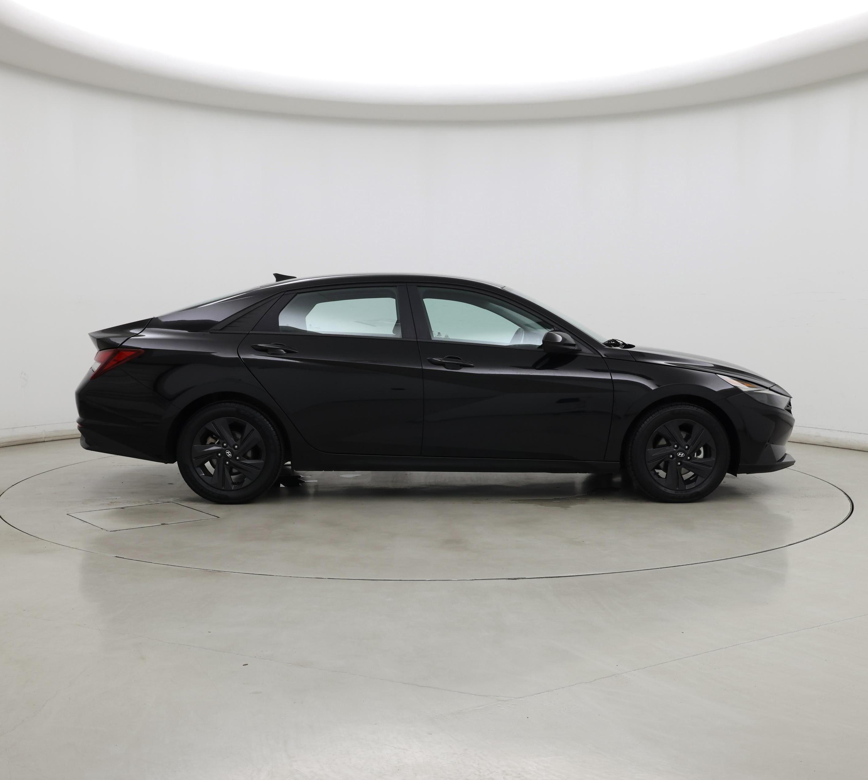Thumbnail: 2023 Hyundai Elantra - 7