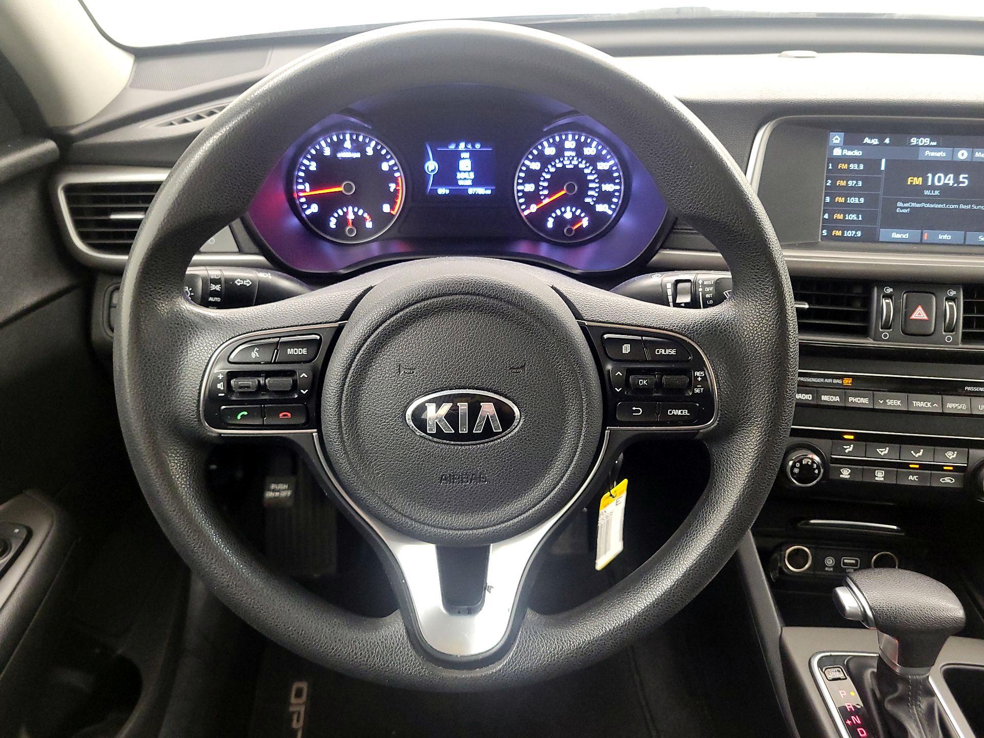 Thumbnail: 2018 Kia Optima - 10