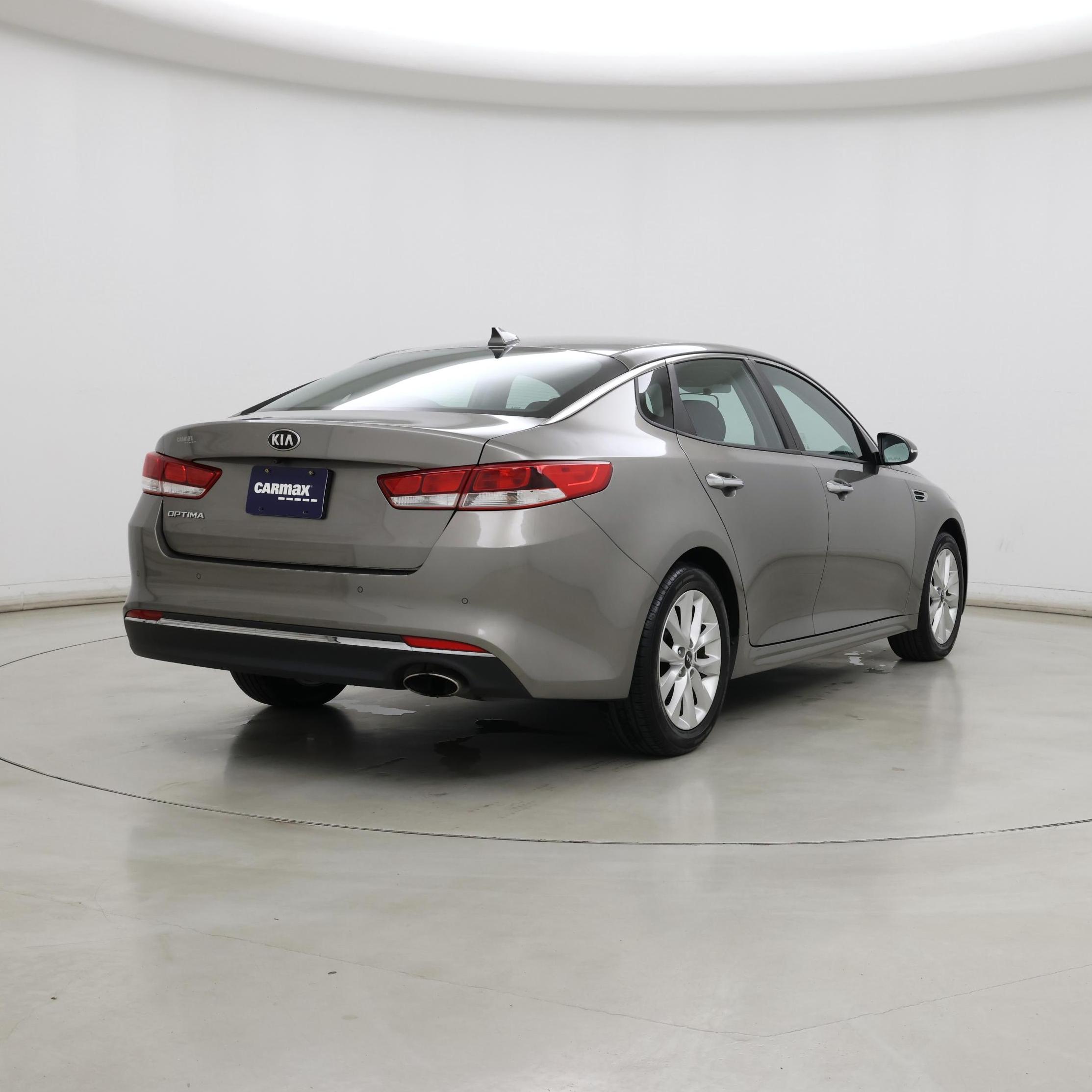 Thumbnail: 2018 Kia Optima - 8