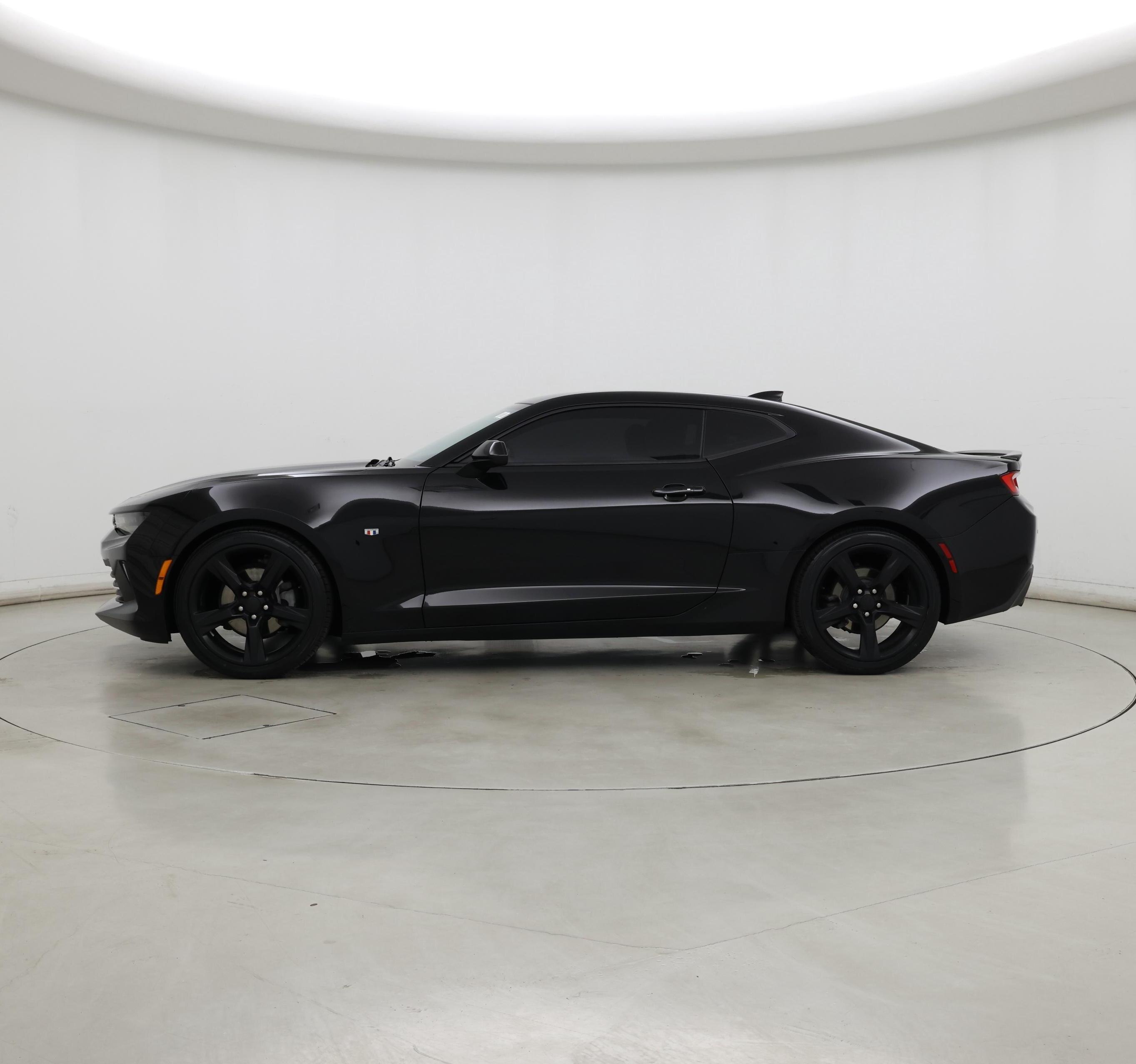Thumbnail: 2016 Chevrolet Camaro - 3