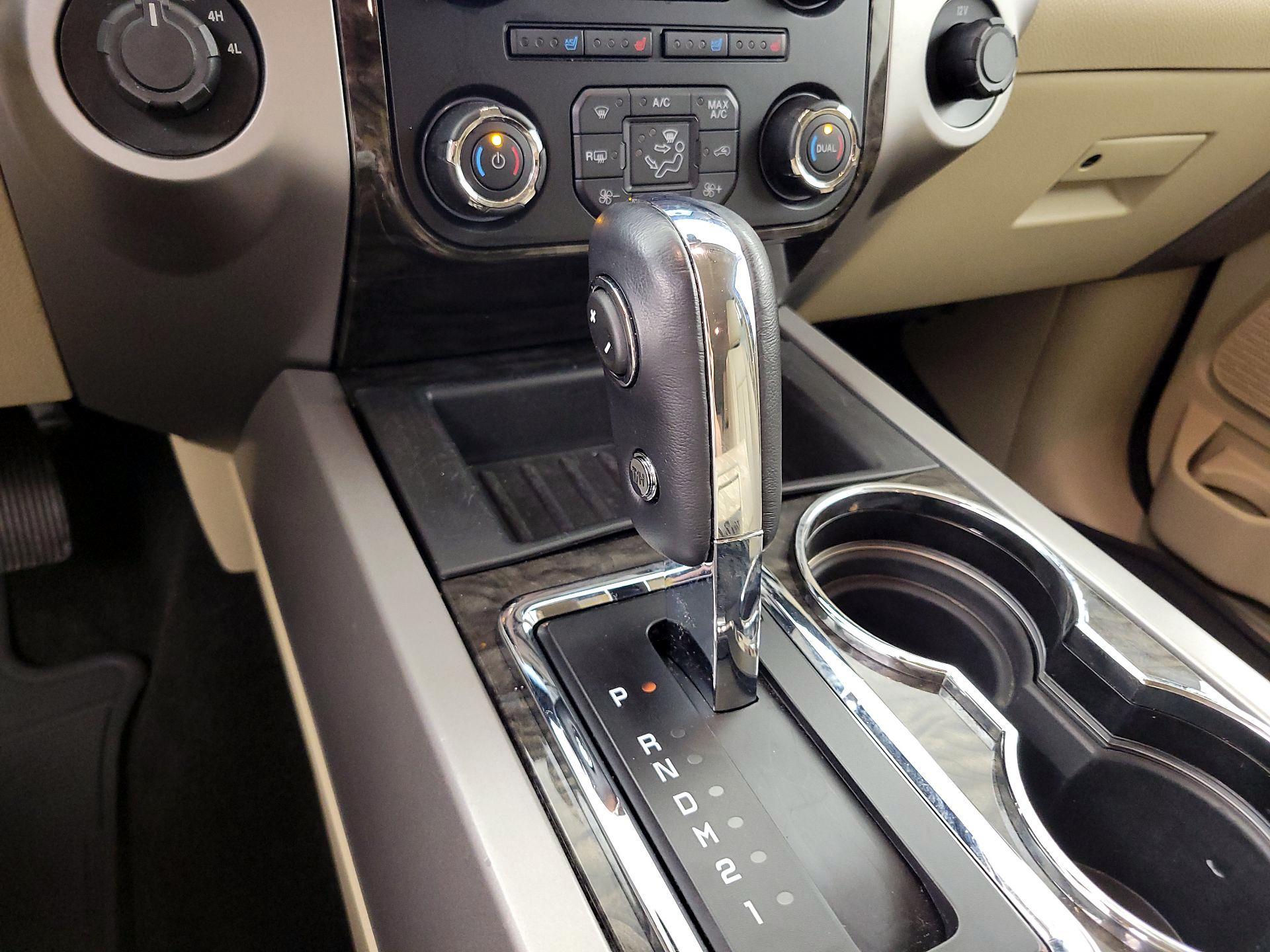 Thumbnail: 2016 Ford Expedition - 17