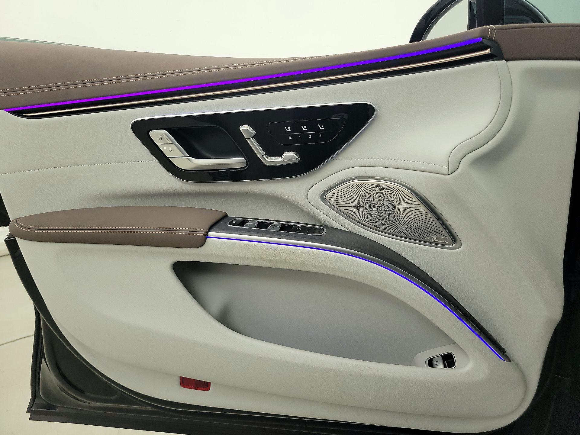 Thumbnail: 2023 Mercedes-Benz EQS - 12