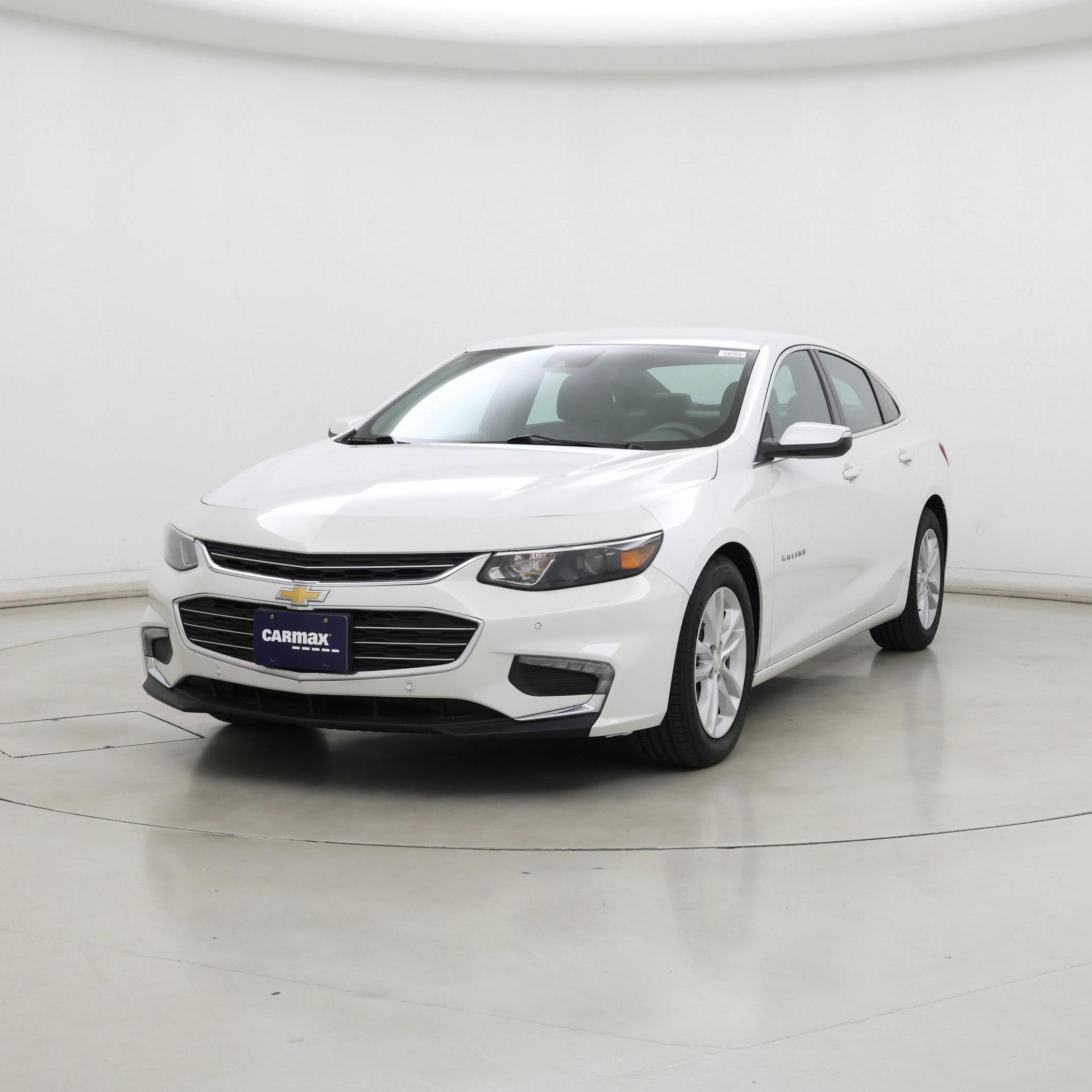 Thumbnail: 2016 Chevrolet Malibu - 4