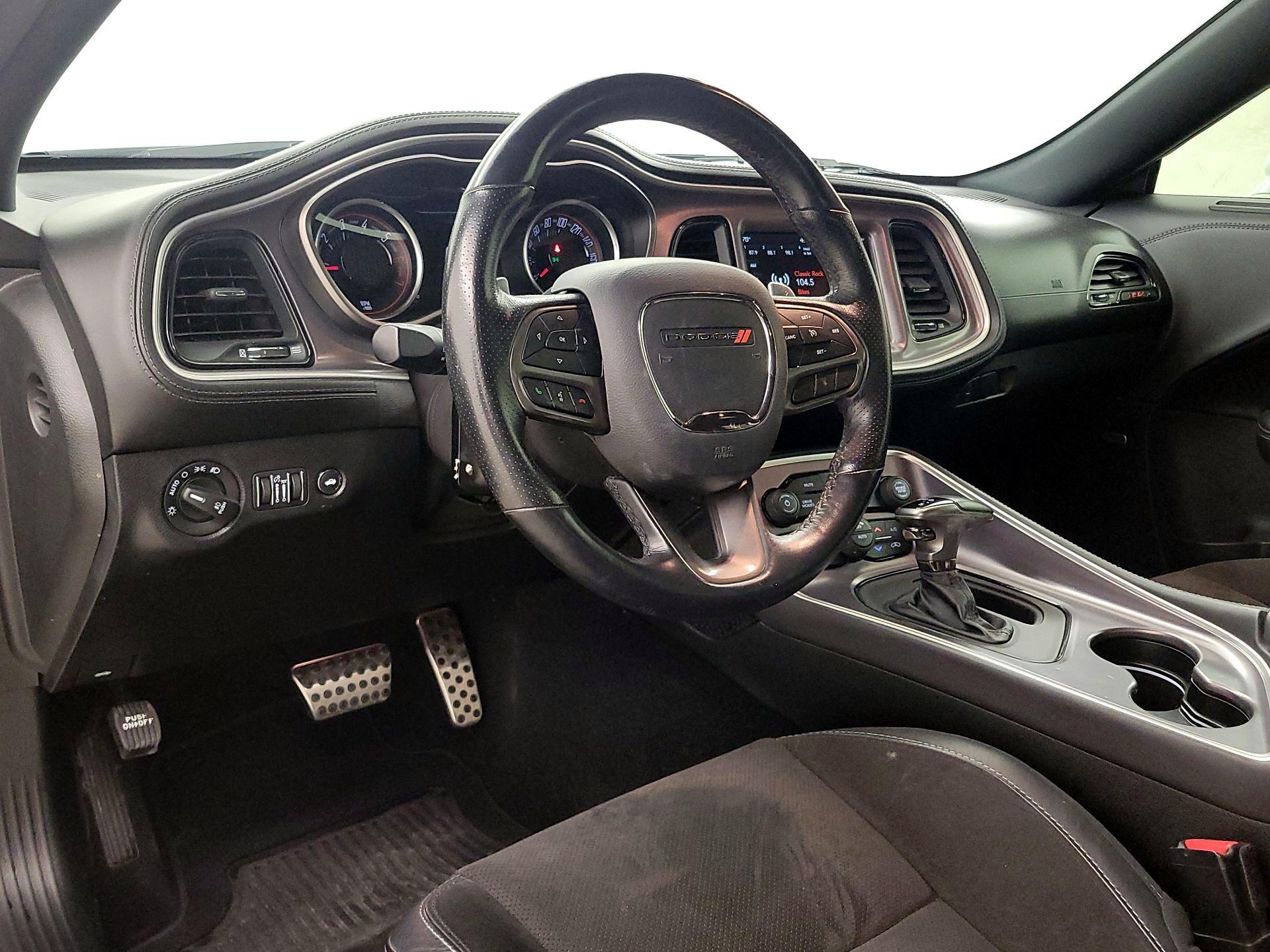 Thumbnail: 2020 Dodge Challenger - 9