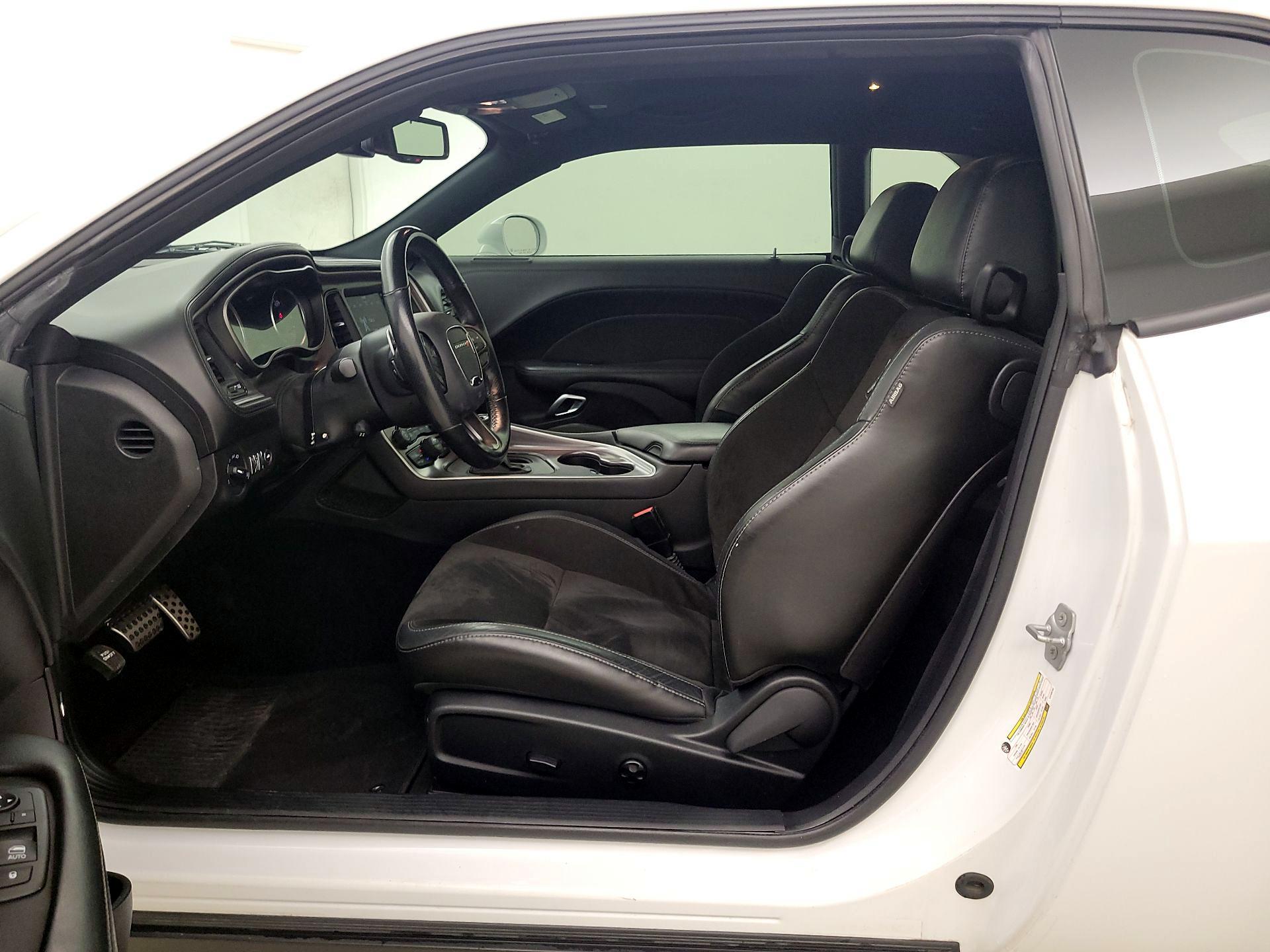 Thumbnail: 2020 Dodge Challenger - 11