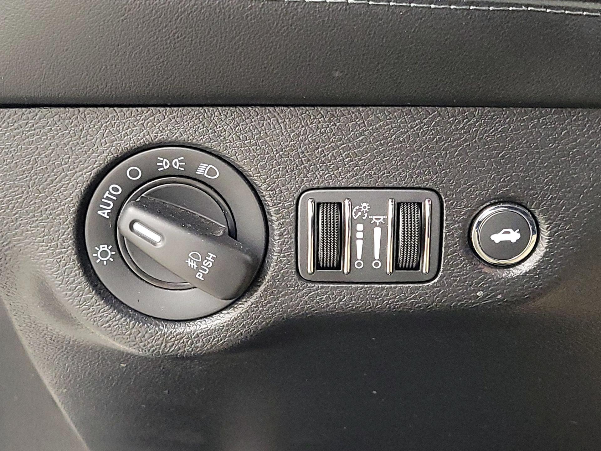 Thumbnail: 2020 Dodge Challenger - 13