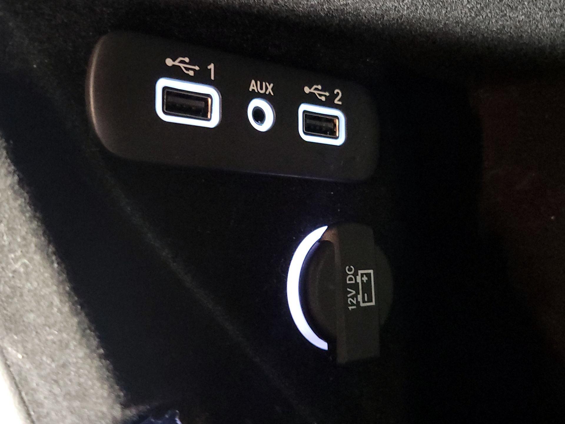 Thumbnail: 2020 Dodge Challenger - 18