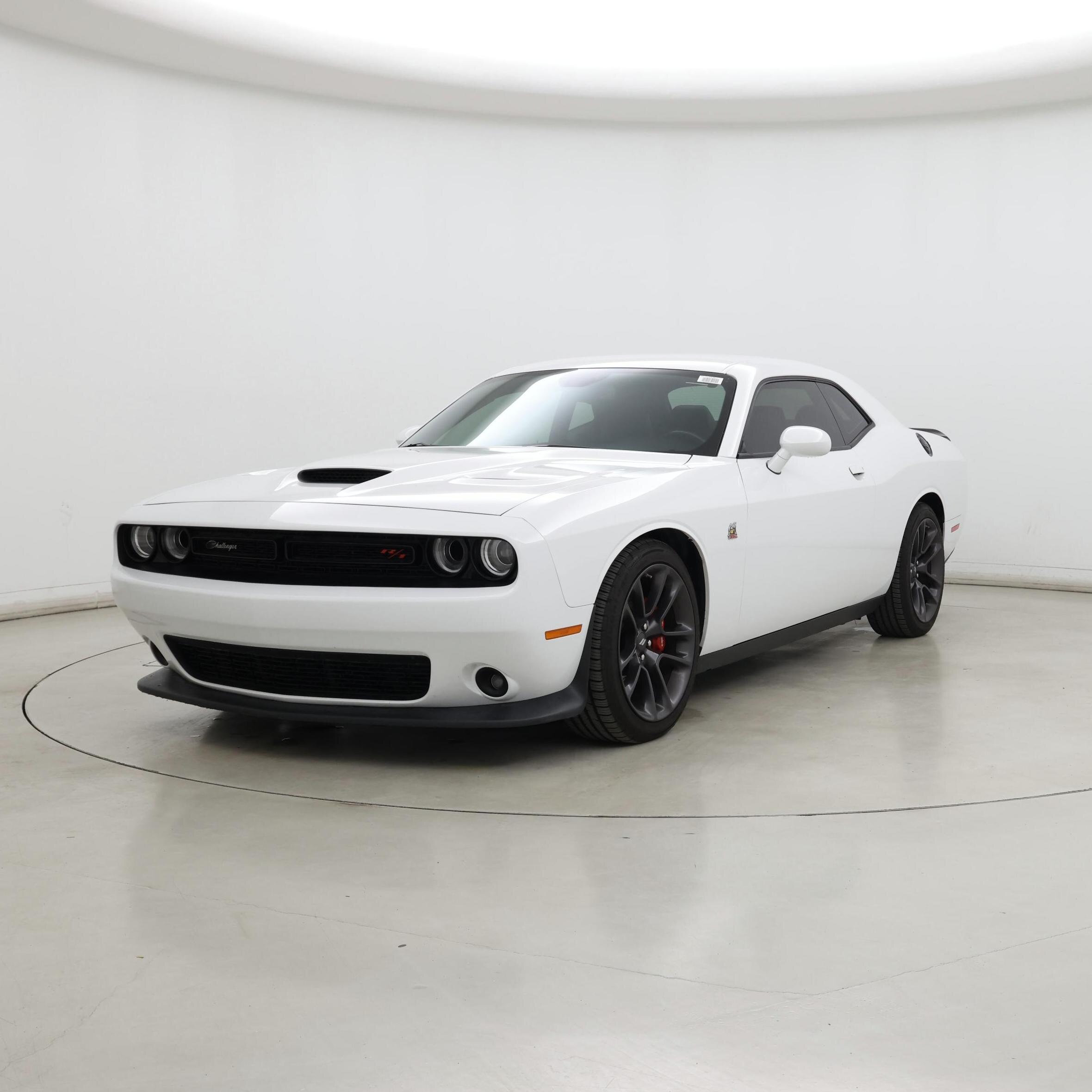 Thumbnail: 2020 Dodge Challenger - 4