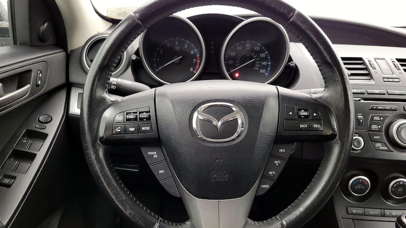 2013 Mazda Mazda3 i Touring 10
