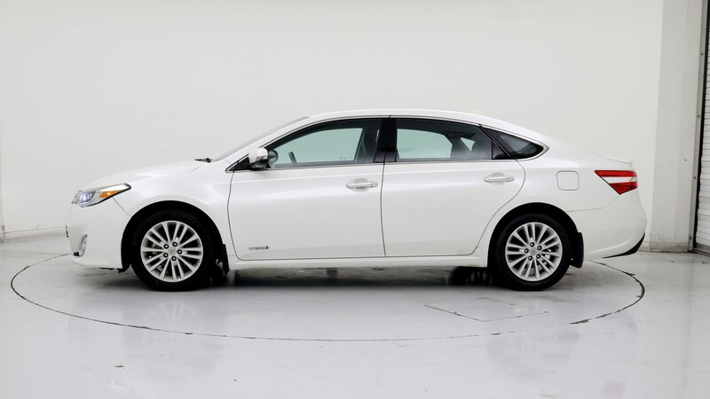 2013 Toyota Avalon Limited 3