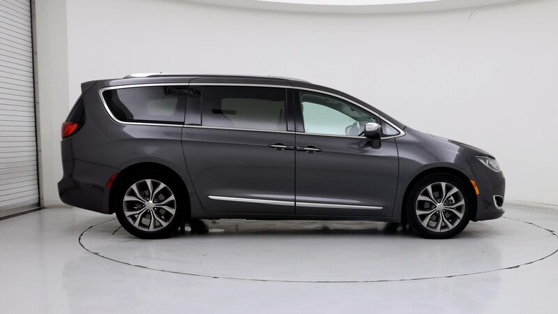 2018 Chrysler Pacifica Limited 7