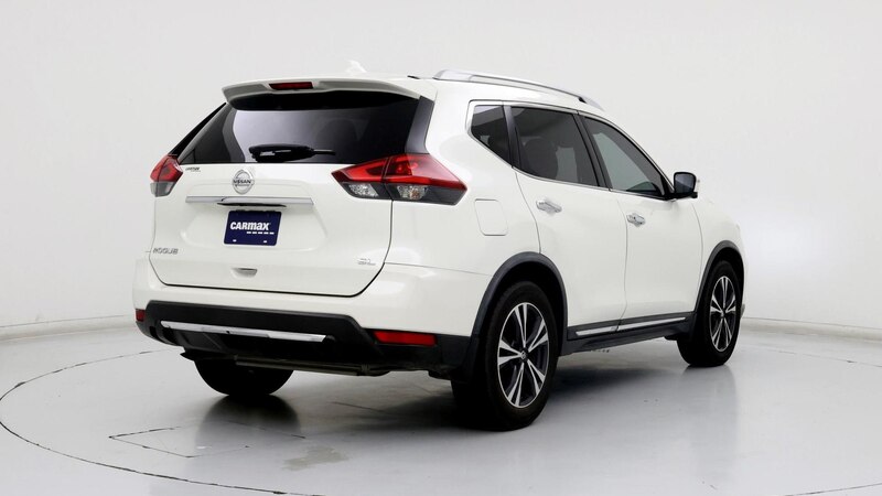 2018 Nissan Rogue SV 8