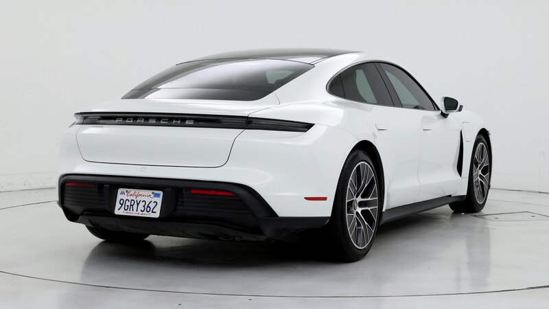 2021 Porsche Taycan  8