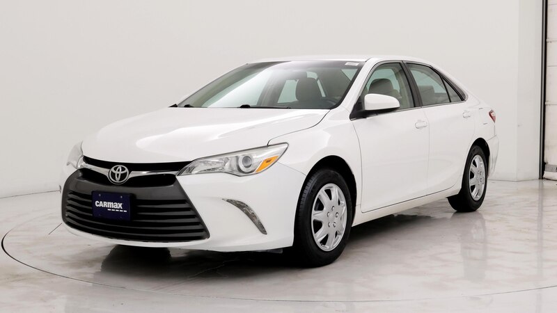 2015 Toyota Camry LE 4
