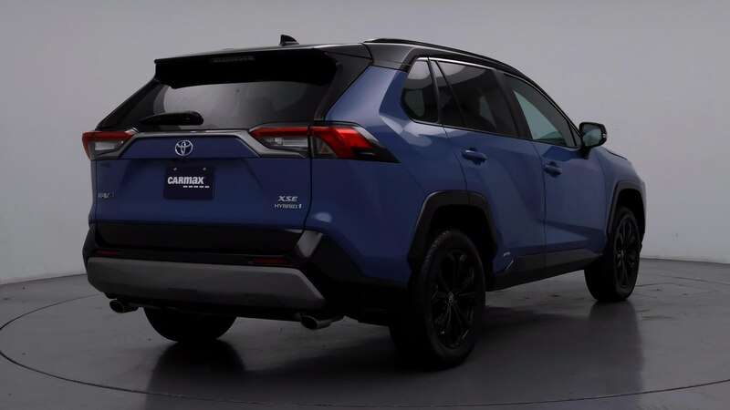 2023 Toyota RAV4 XSE 8