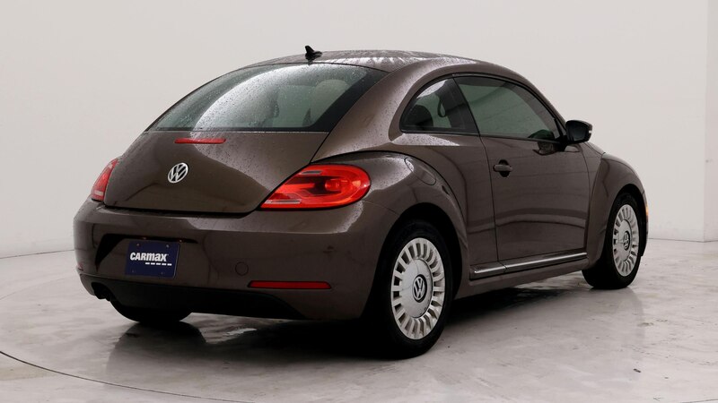 2015 Volkswagen Beetle  8