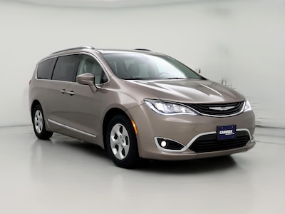 2018 Chrysler Pacifica Hybrid Touring L -
                Hartford, CT