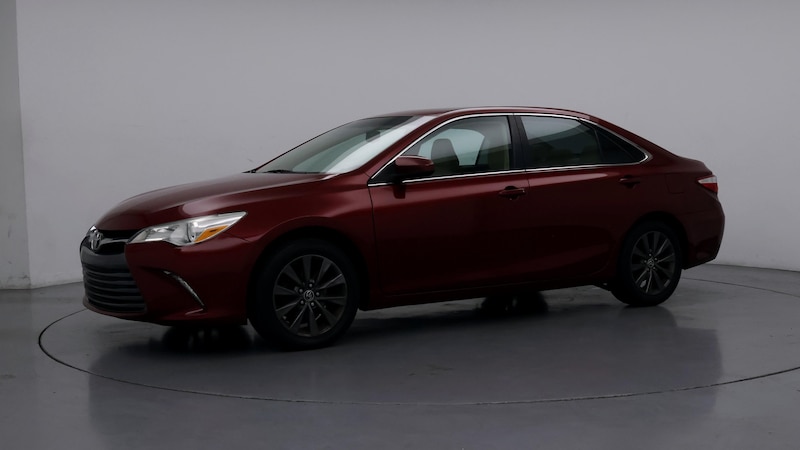 2015 Toyota Camry XLE Hero Image