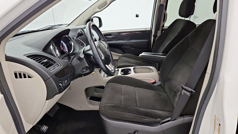 2013 Dodge Grand Caravan SXT 11