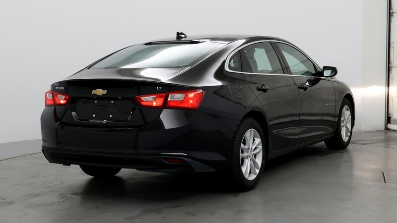 2017 Chevrolet Malibu LT 8