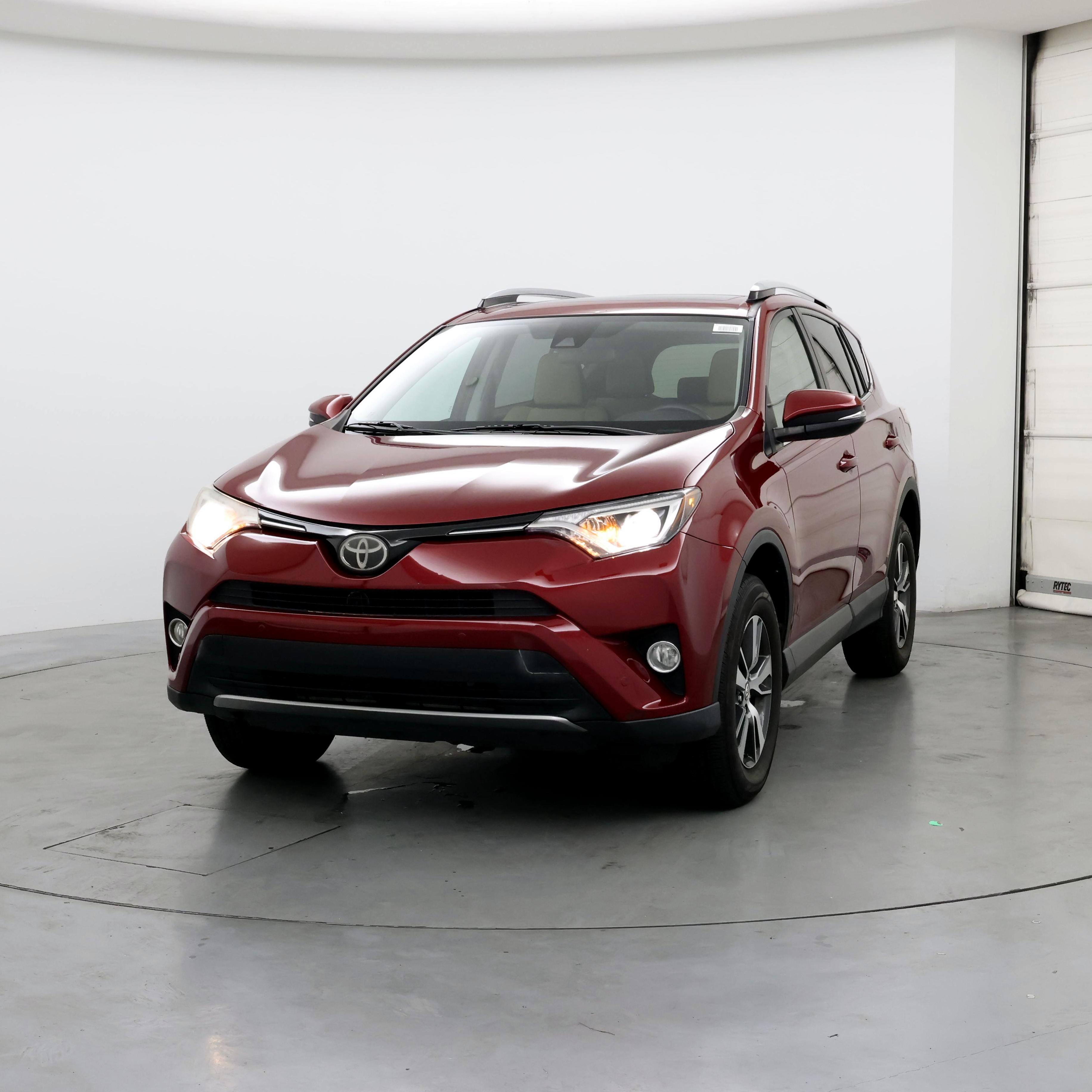 Thumbnail: 2018 Toyota RAV4 - 4