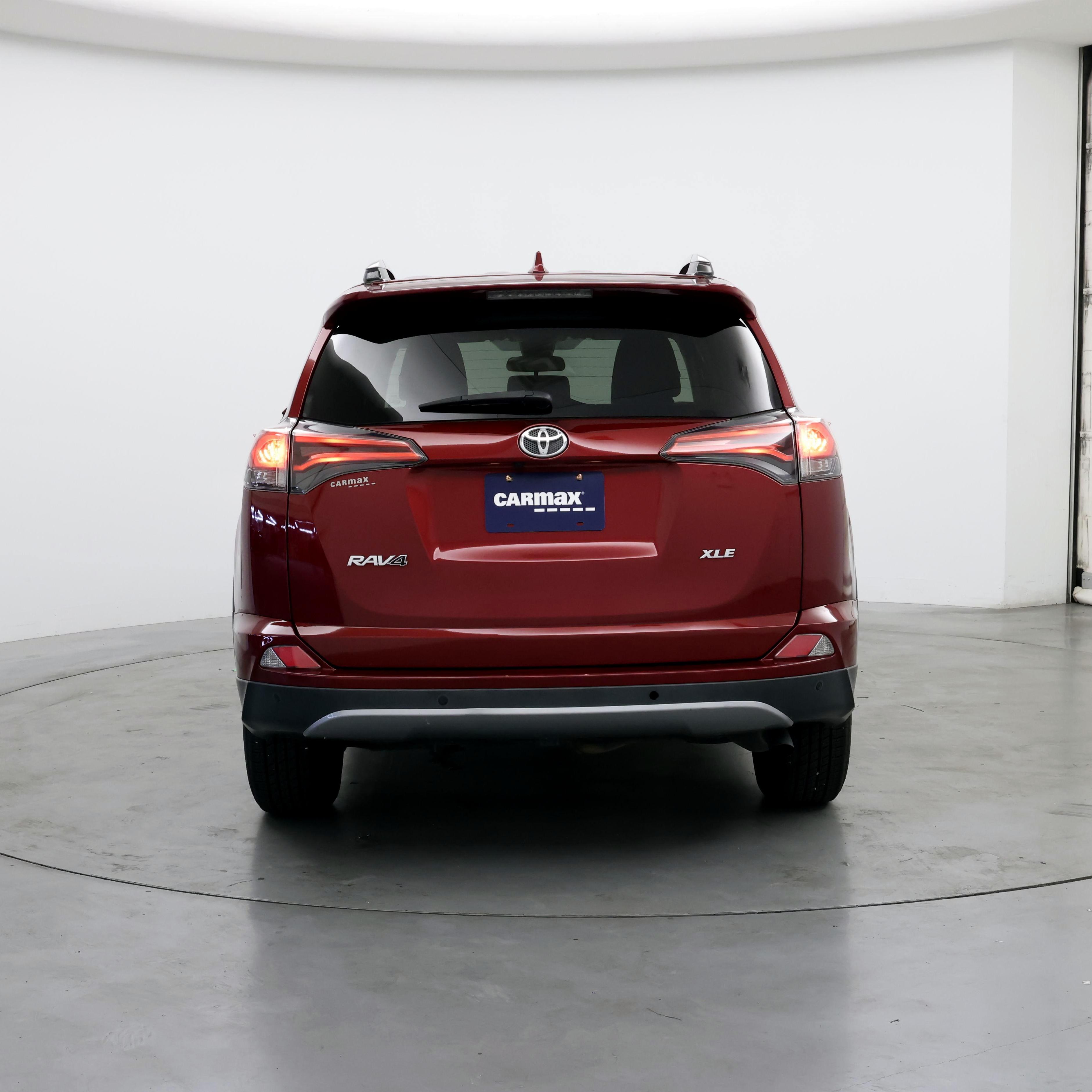 Thumbnail: 2018 Toyota RAV4 - 6