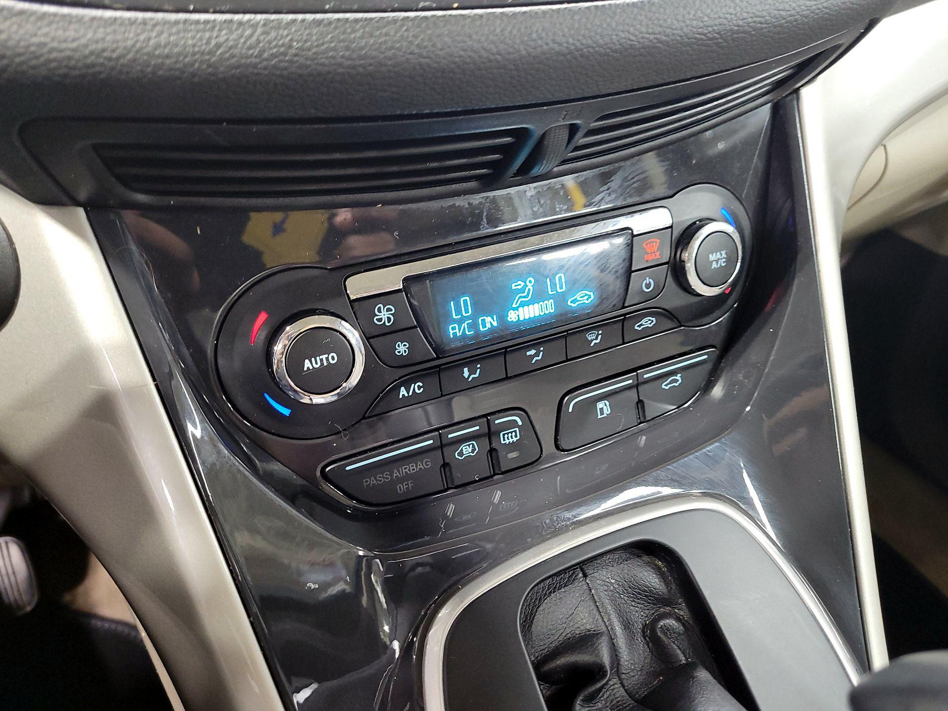 Thumbnail: 2013 Ford C-Max - 16