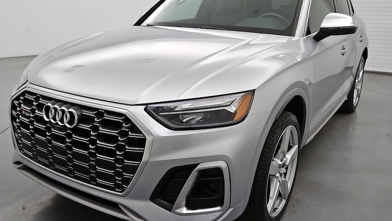 2022 Audi SQ5 Premium Plus Hero Image