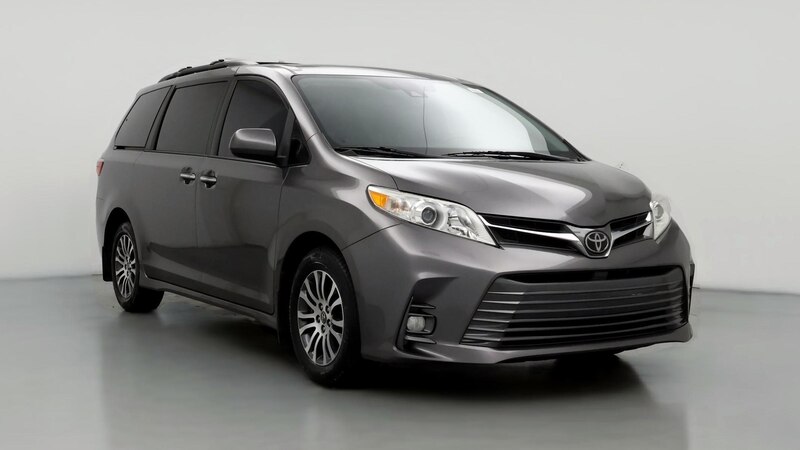 2020 Toyota Sienna XLE Hero Image