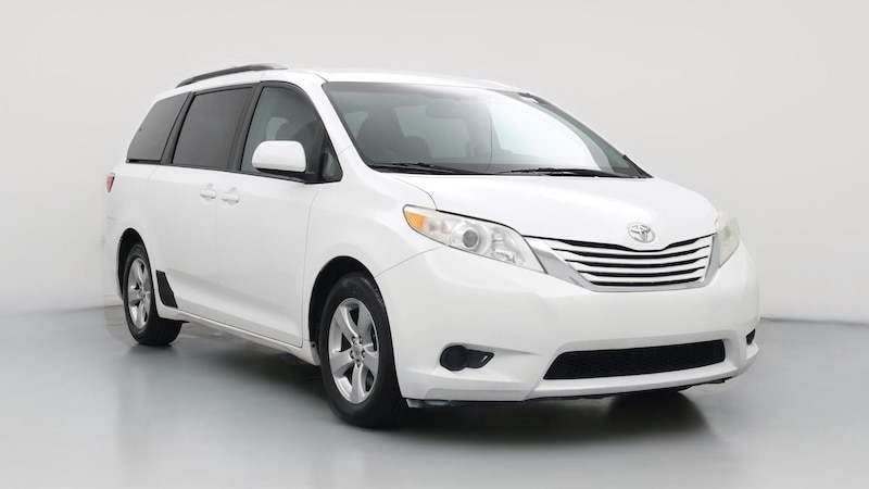 2017 Toyota Sienna LE Hero Image