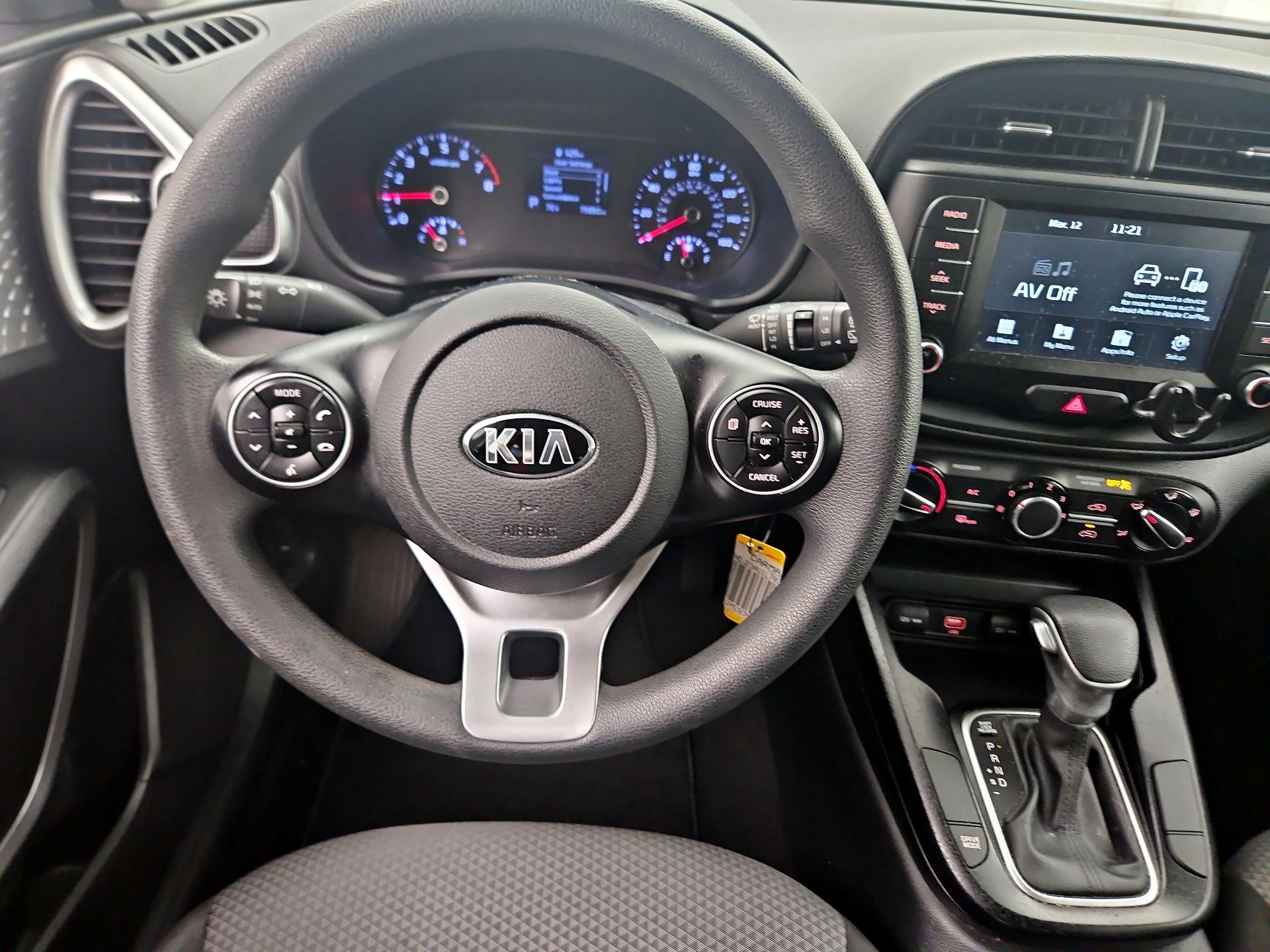 Thumbnail: 2020 Kia Soul - 10