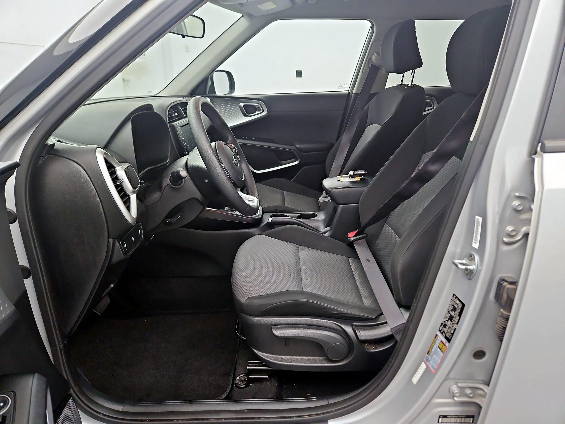 Thumbnail: 2020 Kia Soul - 11
