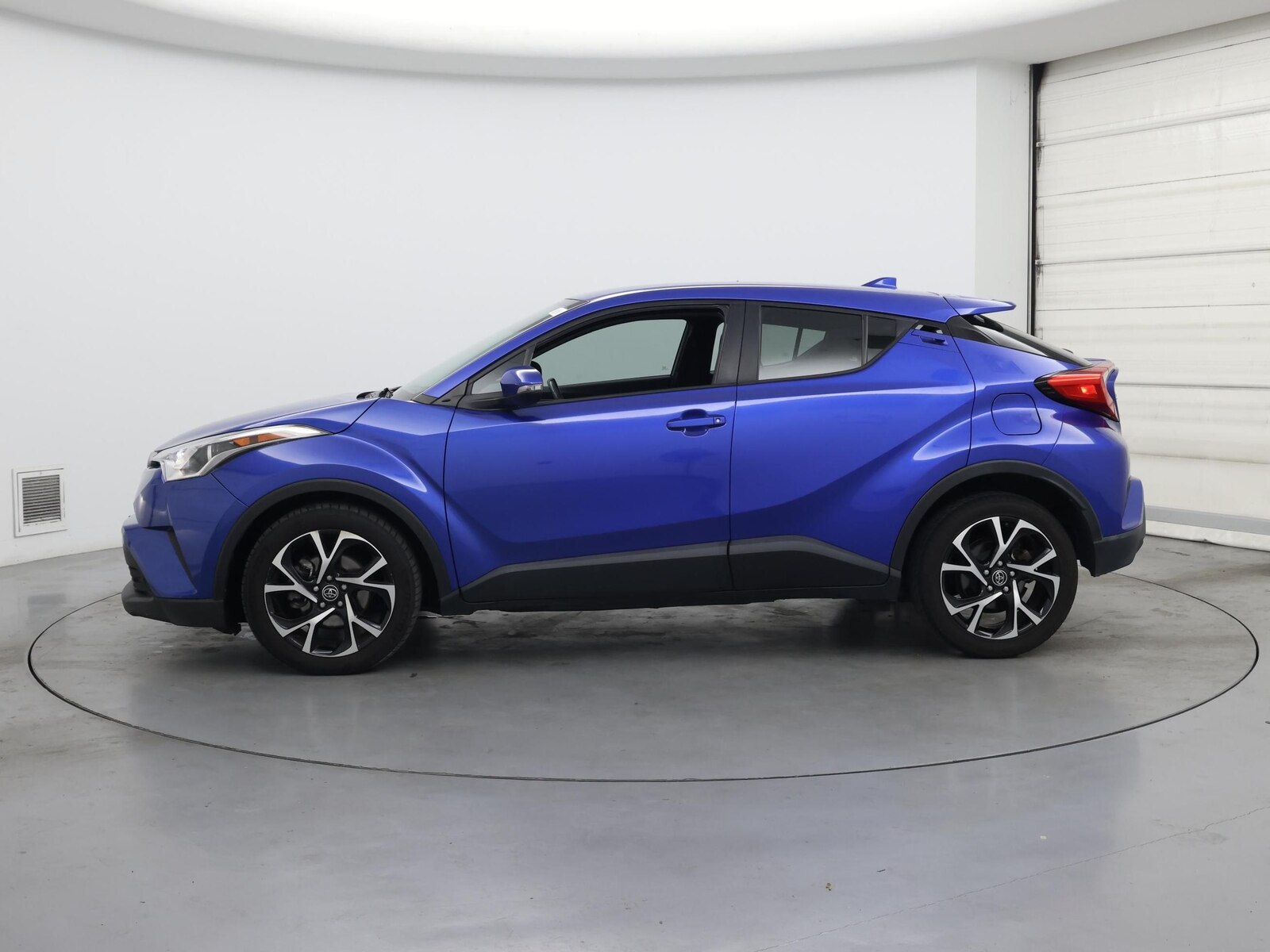 Image 4 of 2018 Toyota C-HR XLE
