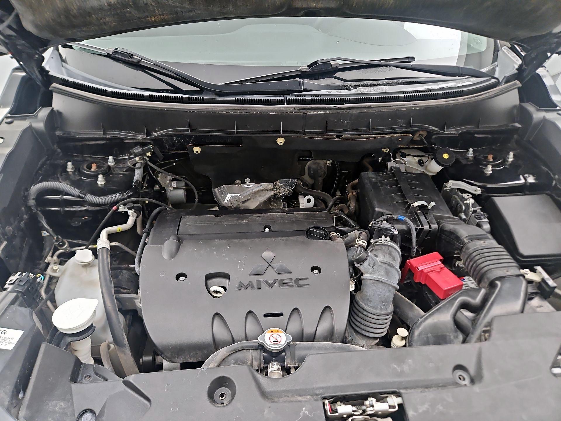 Thumbnail: 2020 Mitsubishi Outlander Sport - 19