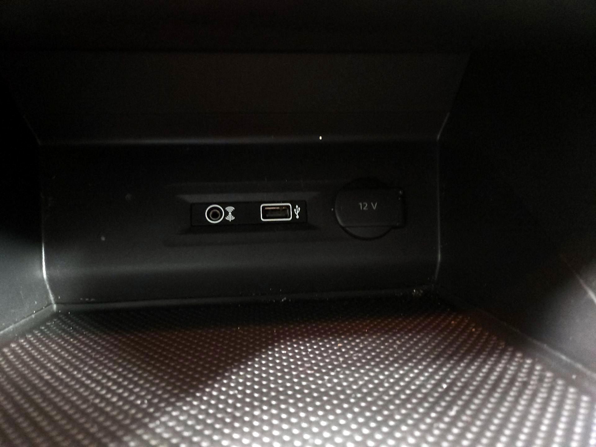 Thumbnail: 2019 Volkswagen Atlas - 18