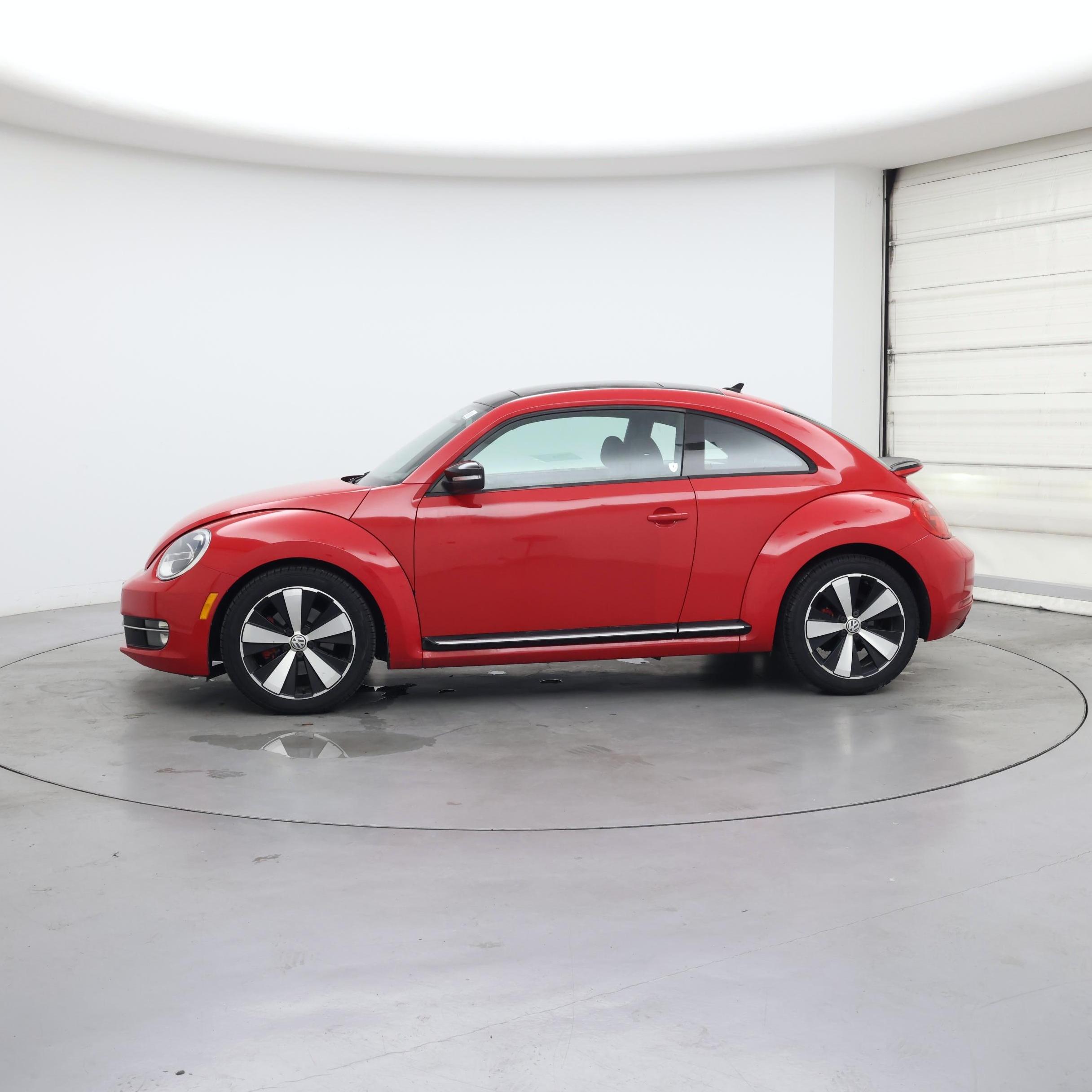 Thumbnail: 2013 Volkswagen Beetle - 3