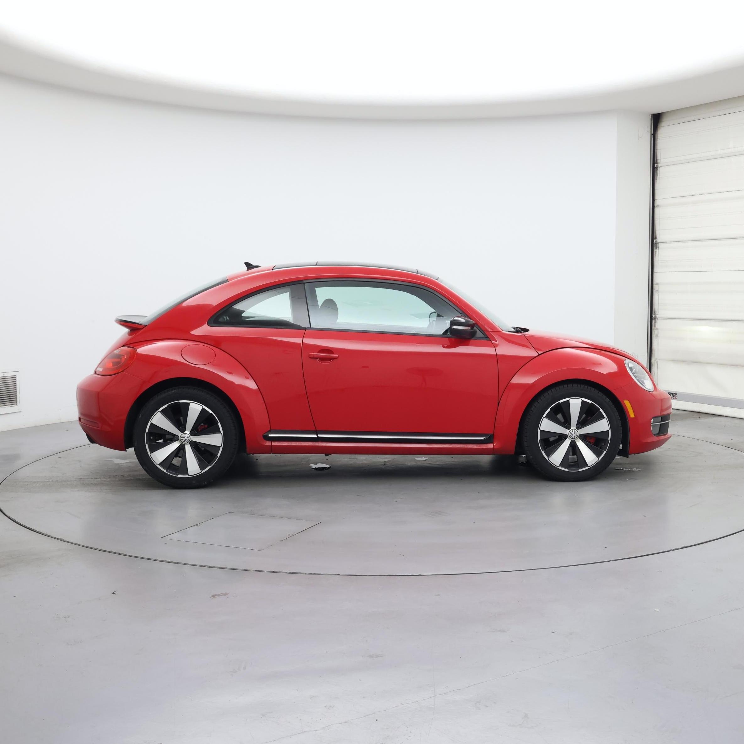 Thumbnail: 2013 Volkswagen Beetle - 7