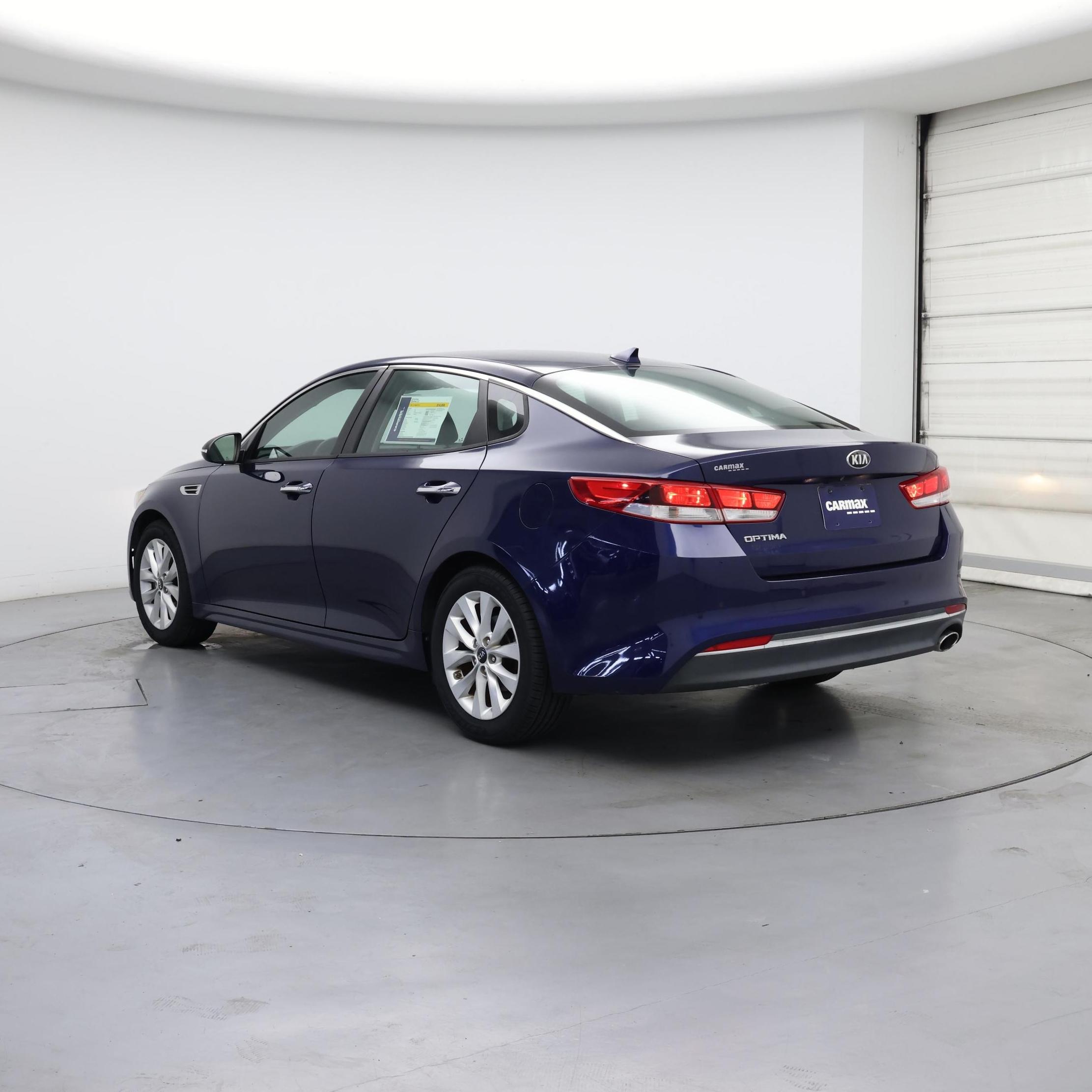 Thumbnail: 2018 Kia Optima - 2