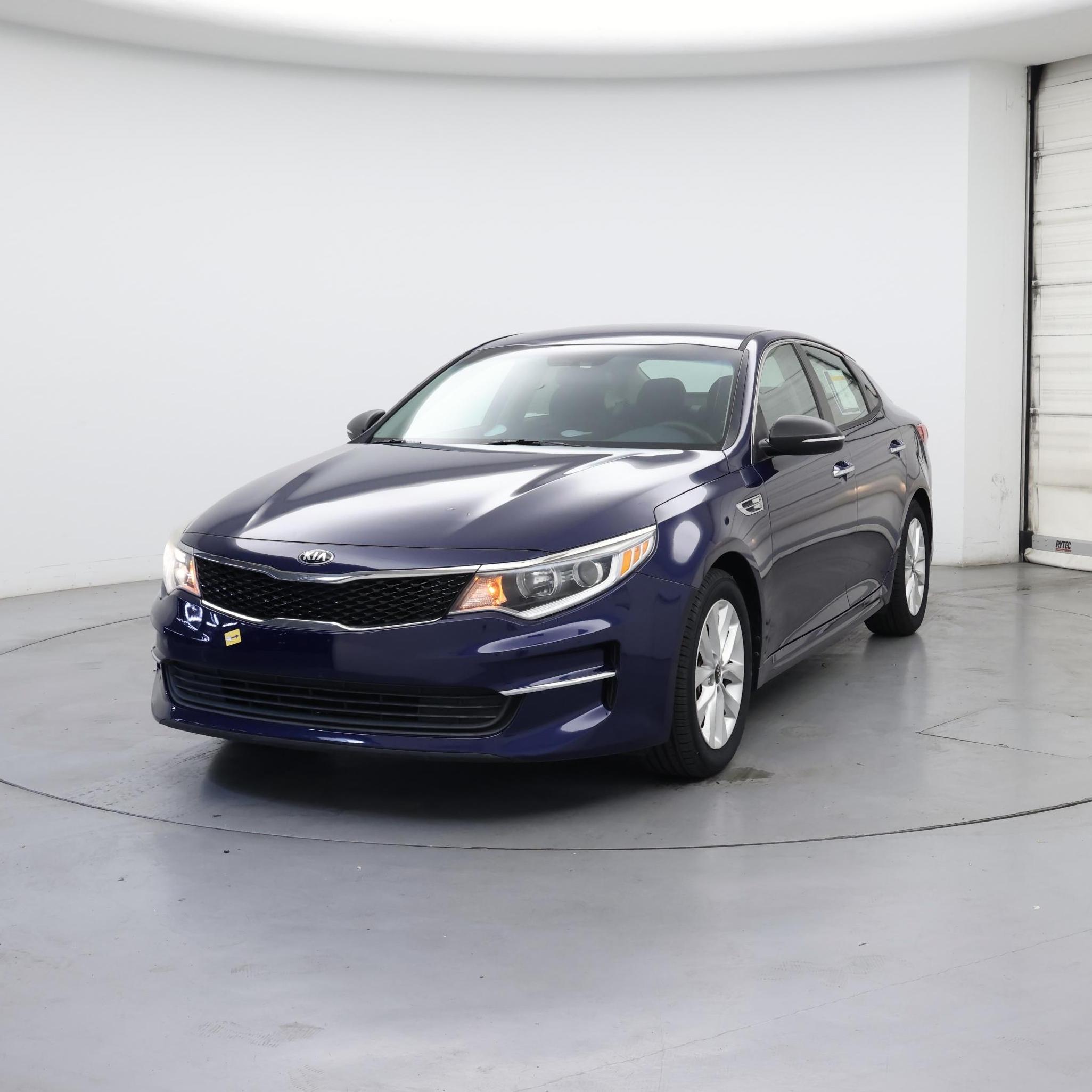 Thumbnail: 2018 Kia Optima - 4