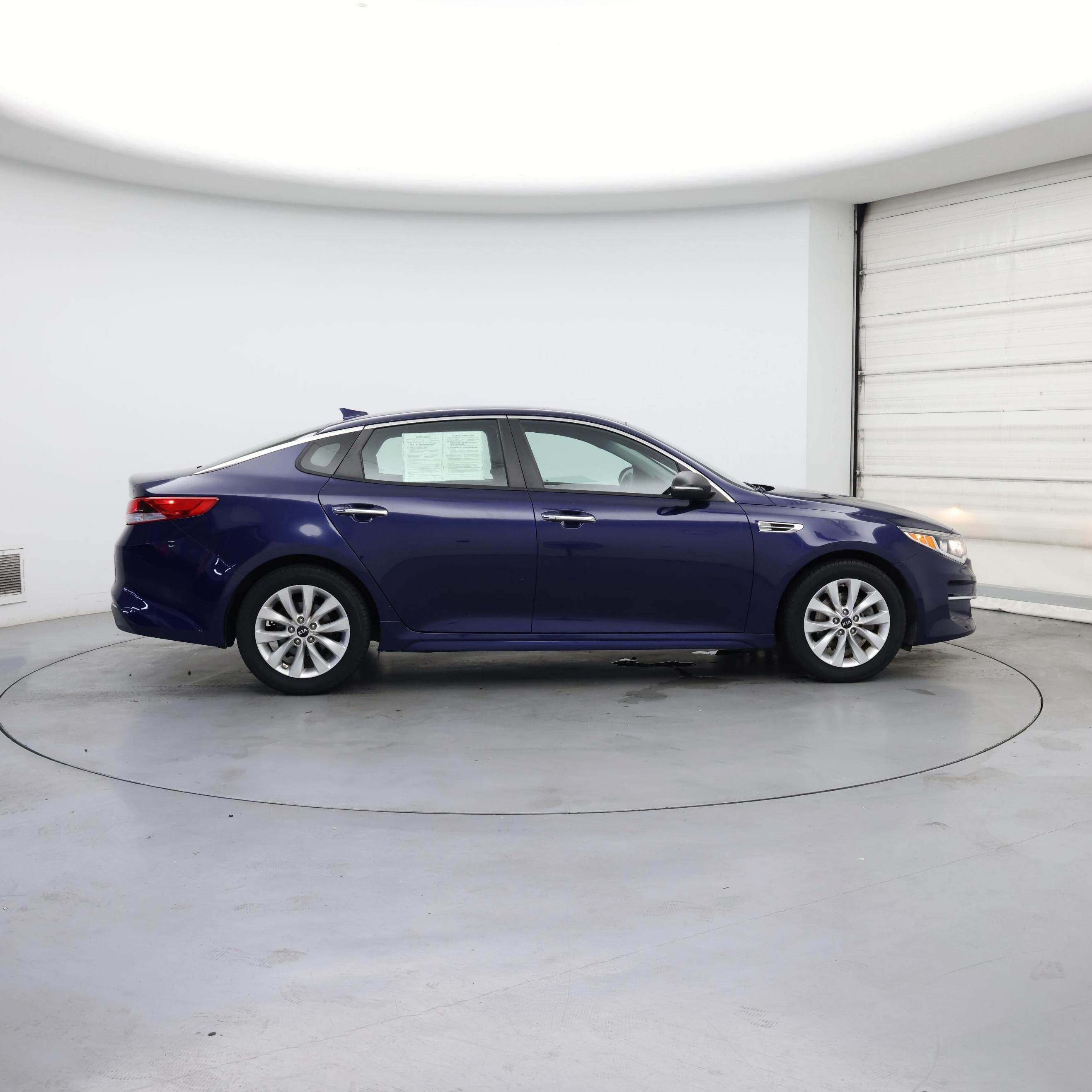 Thumbnail: 2018 Kia Optima - 7